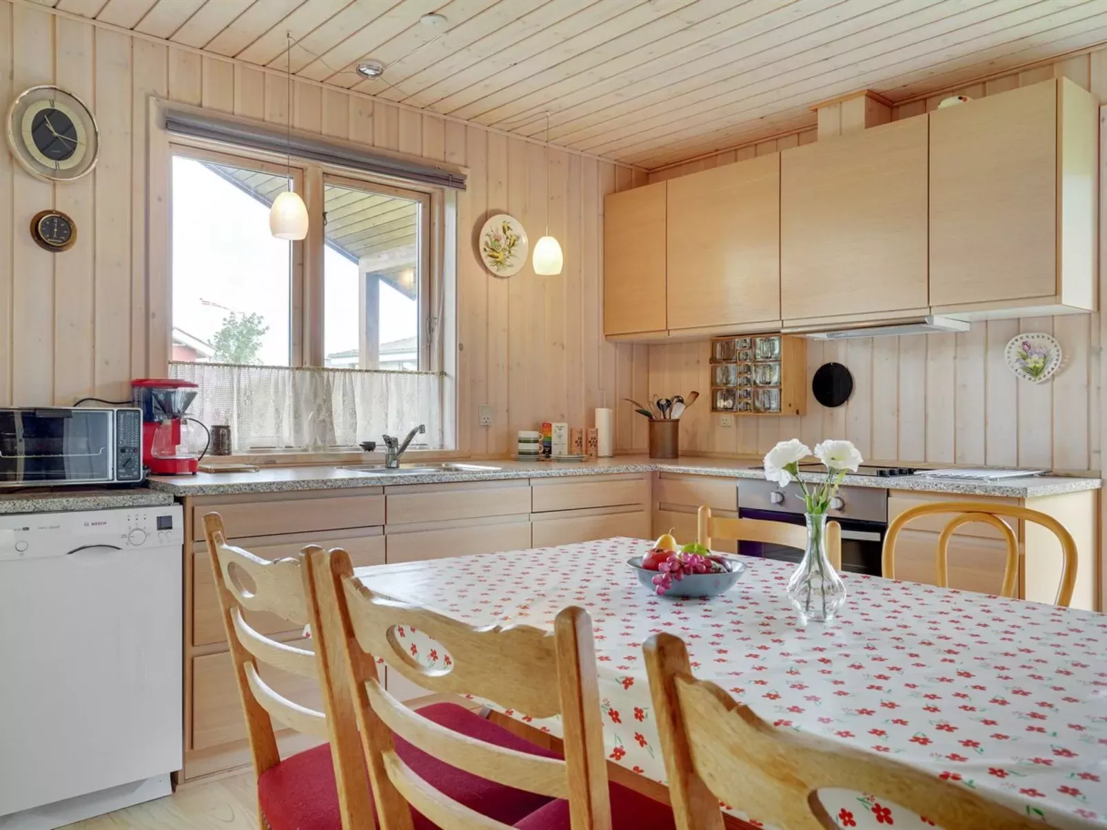 "Rəzvan" - 120m from the sea-Inside