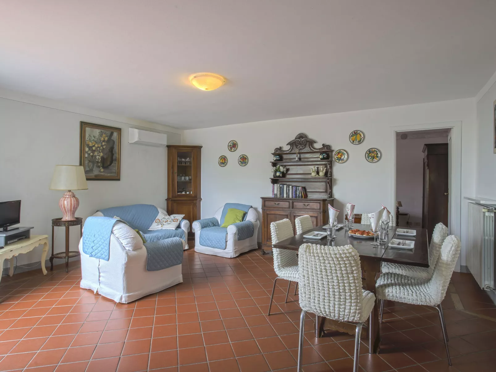Borgo della Limonaia-Inside