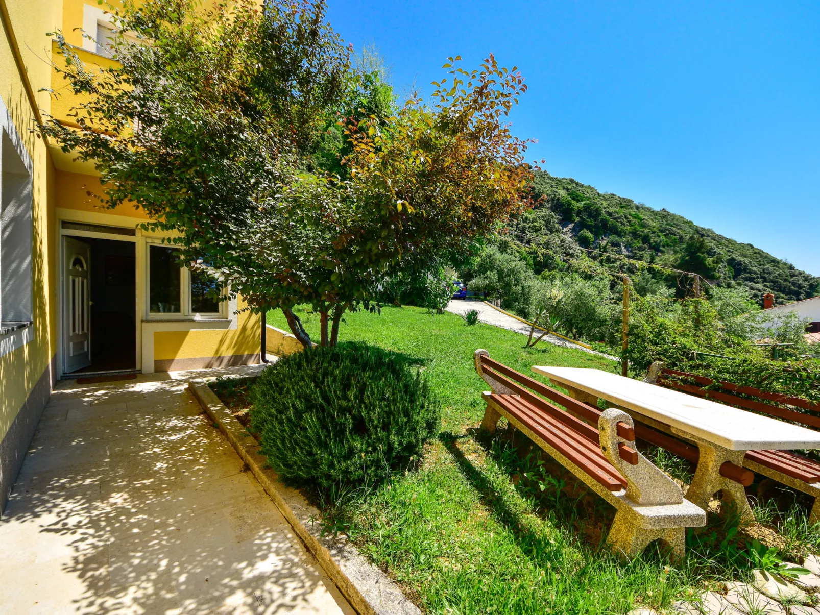 Čipčić-Outside