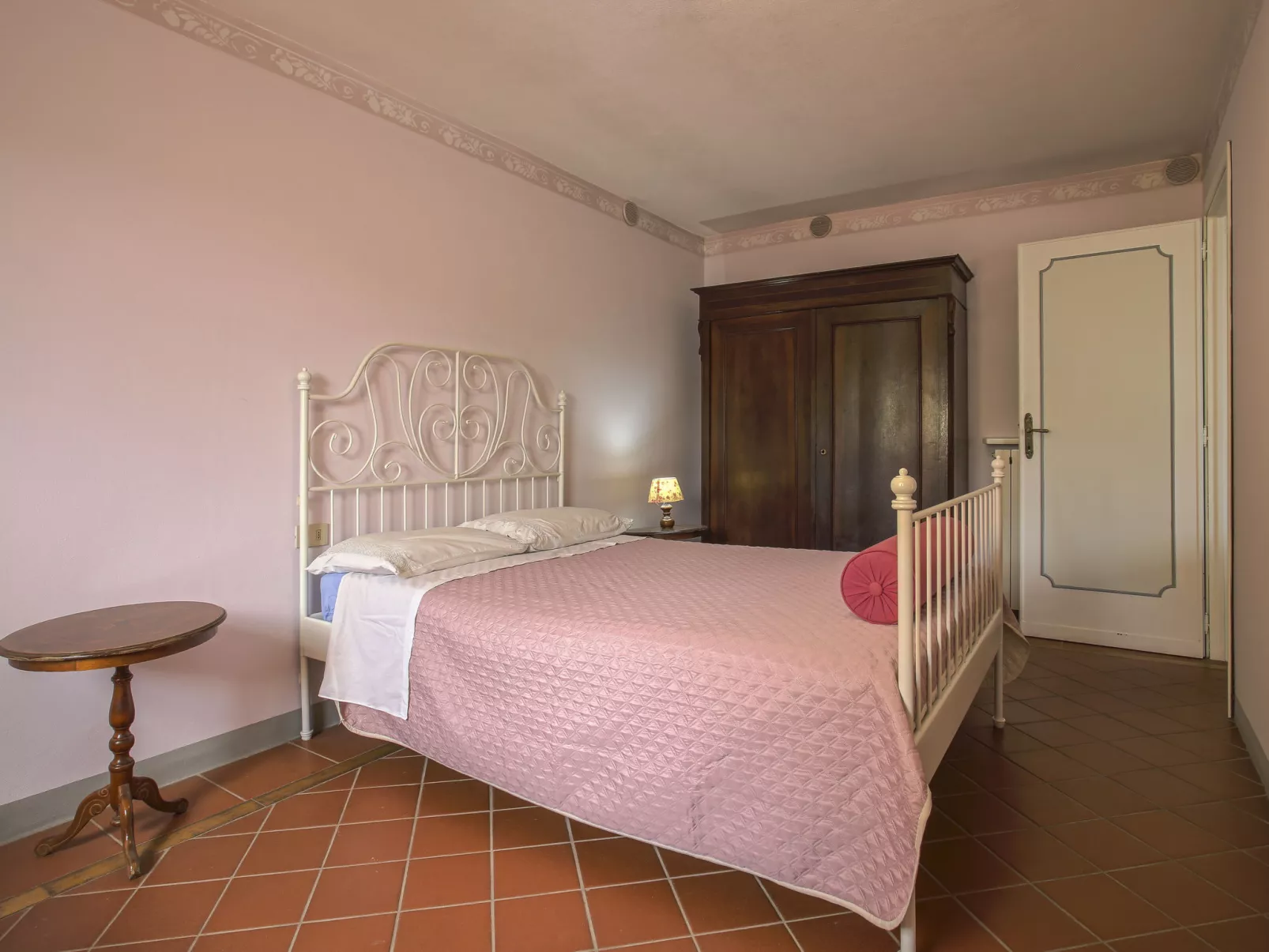 Borgo della Limonaia-Inside