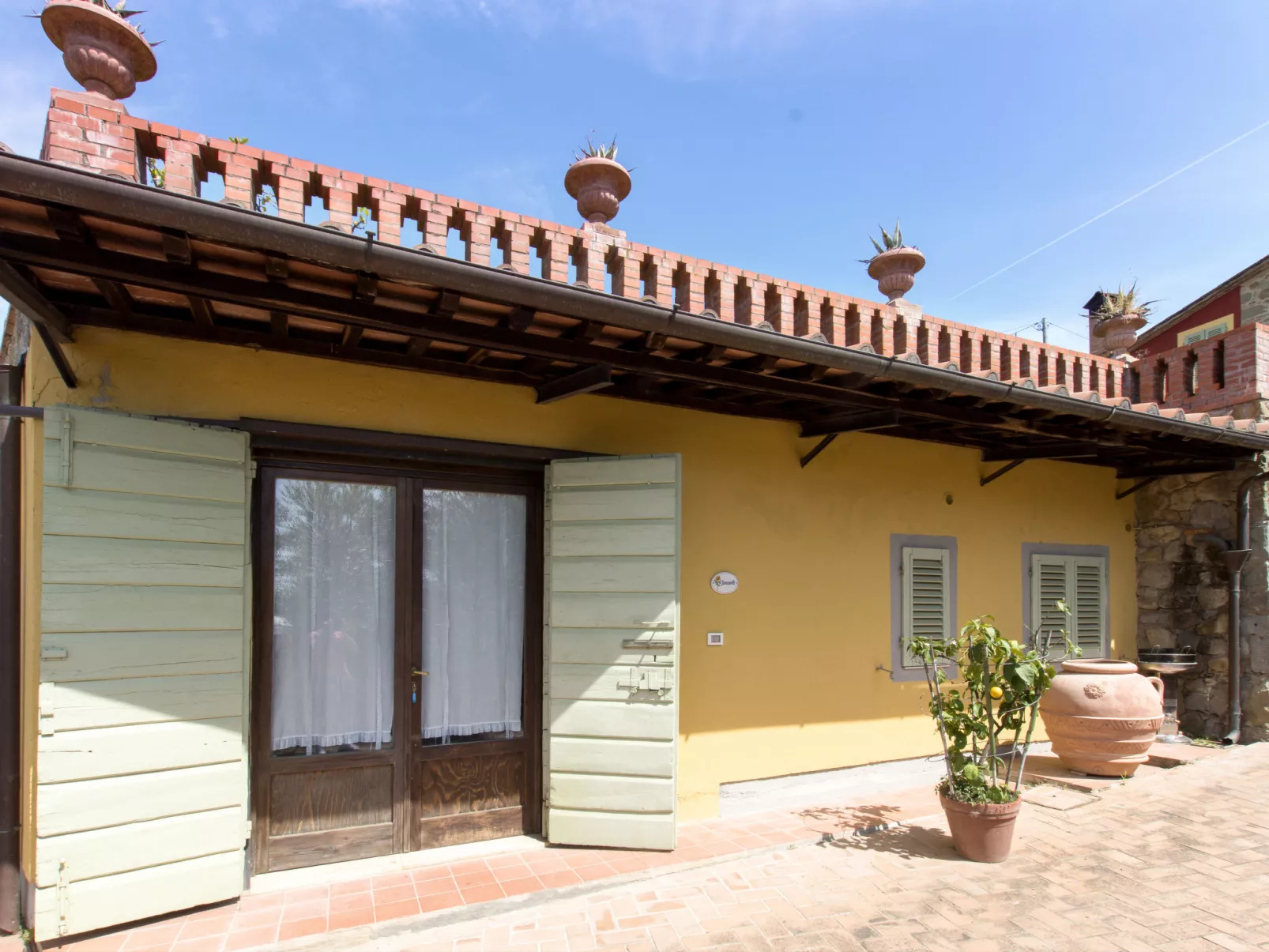 Borgo della Limonaia-Outside