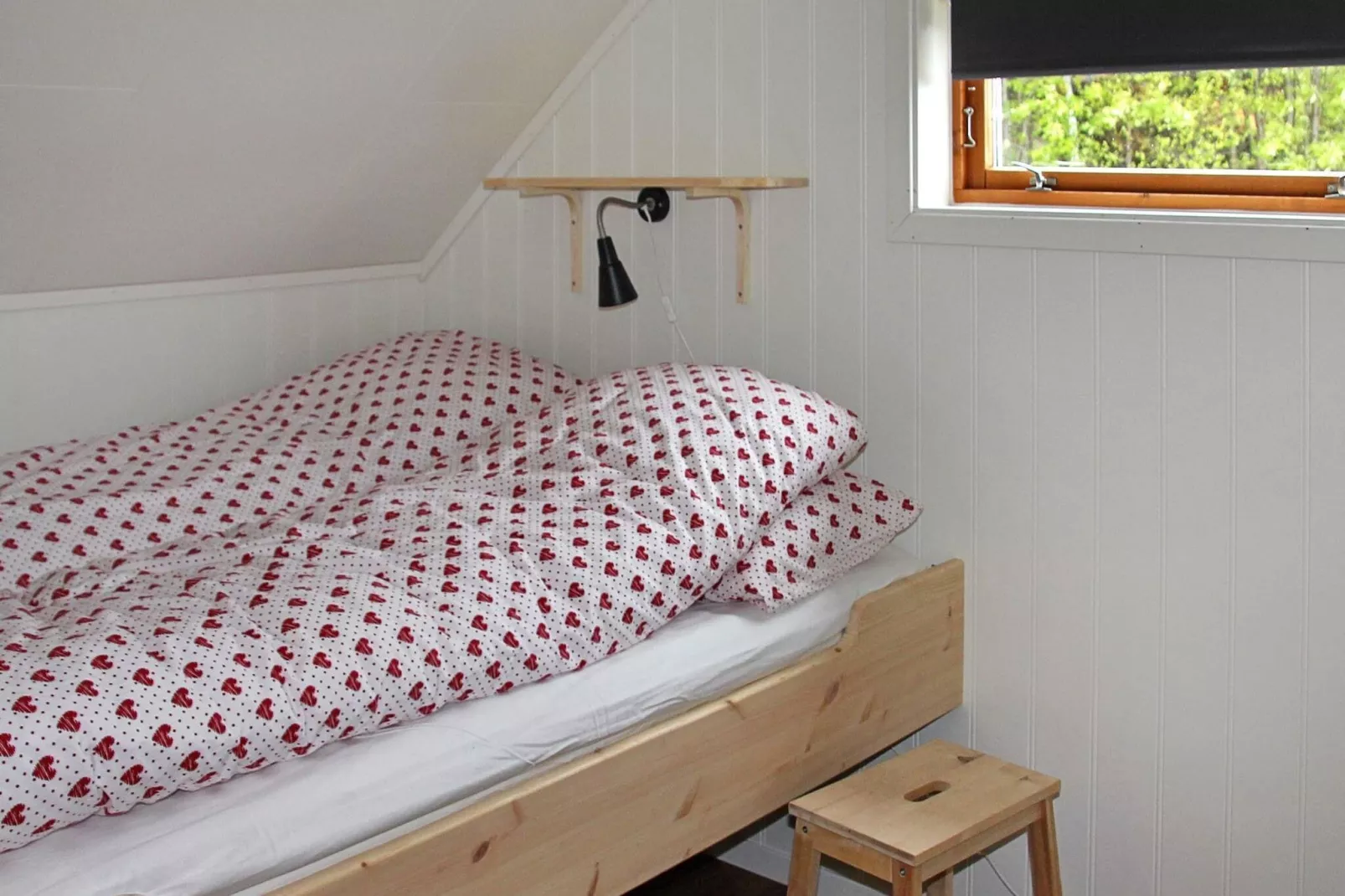 9 person holiday home in Lyngseidet-Indoor