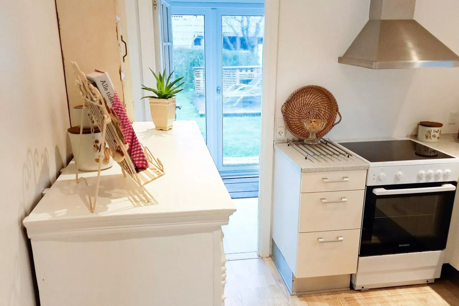 6 person holiday home in Juelsminde-Indoor