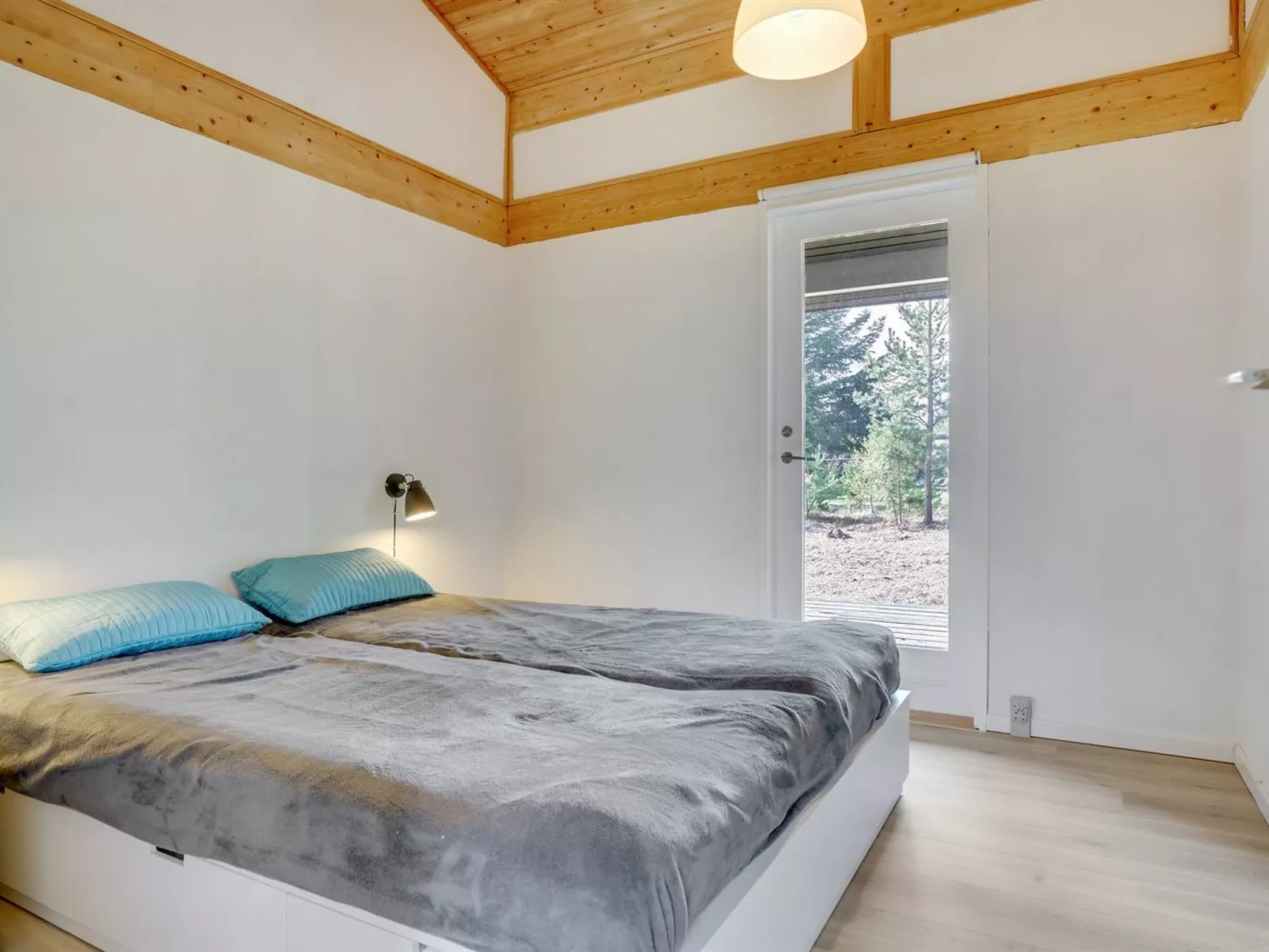 "Thomine" - 200m from the sea-Inside