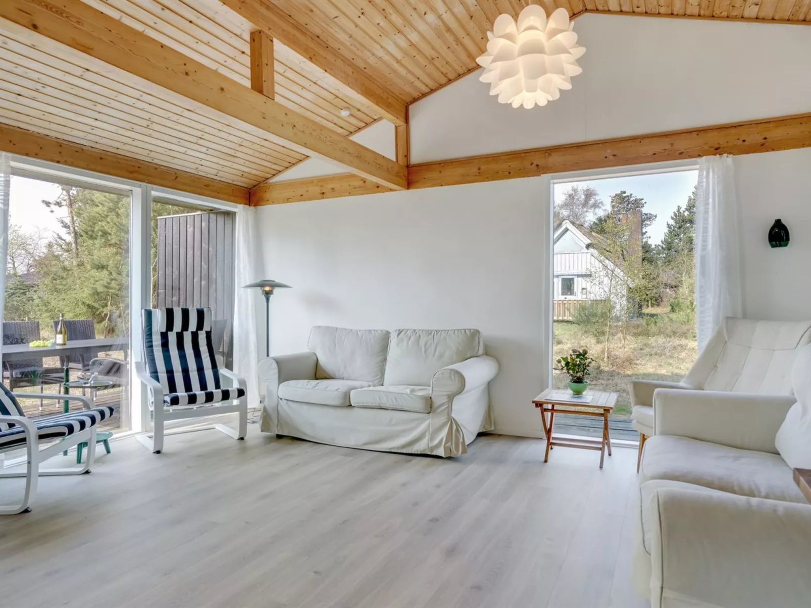 "Thomine" - 200m from the sea-Inside