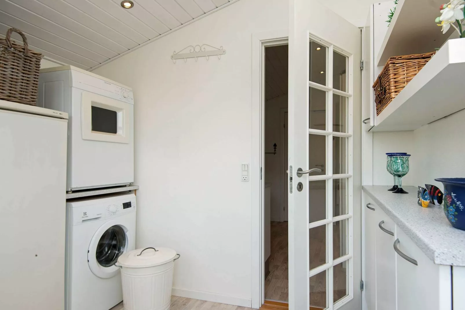 6 person holiday home in Juelsminde-Indoor