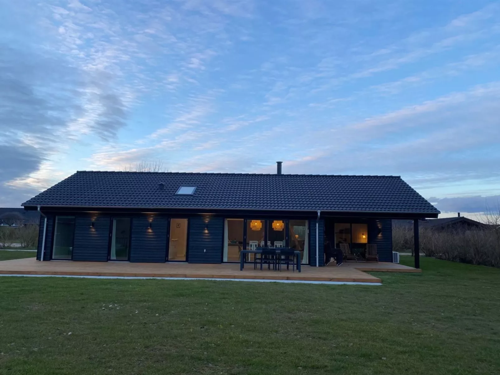 "Hasten" - 600m from the sea-Outside