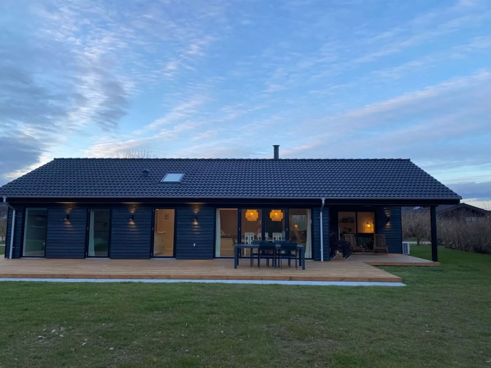 "Hasten" - 600m from the sea-Outside