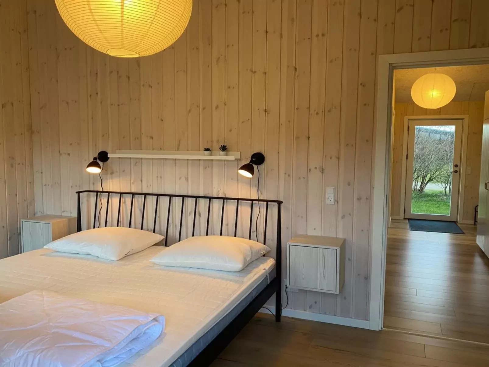 "Hasten" - 600m from the sea-Inside