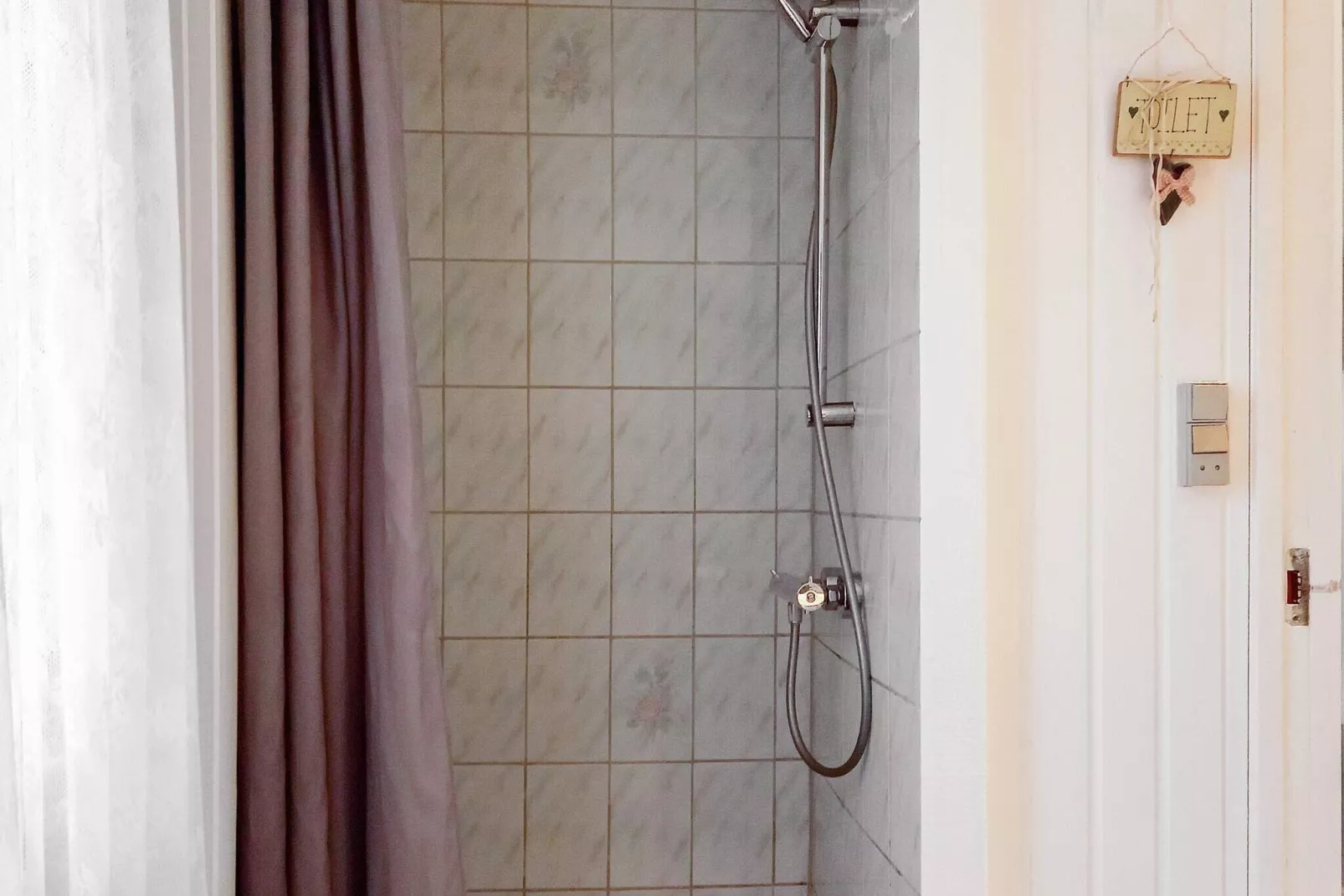 6 person holiday home in Juelsminde-Indoor