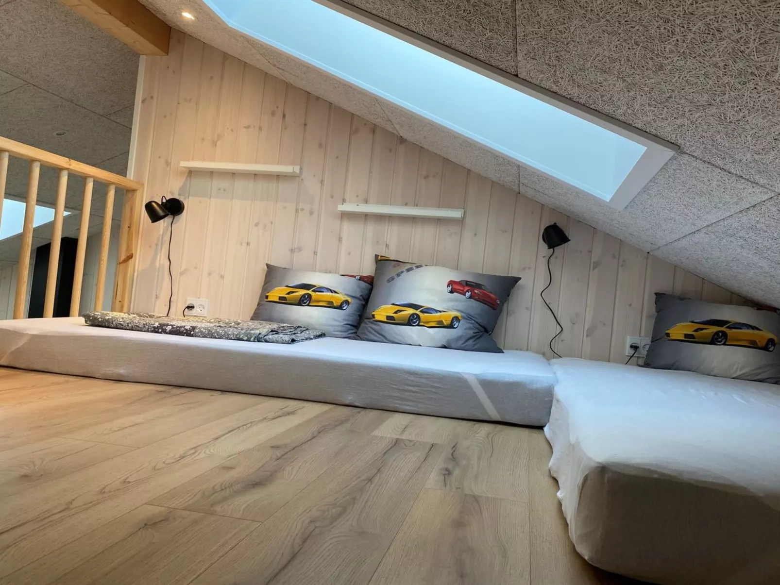 "Hasten" - 600m from the sea-Inside