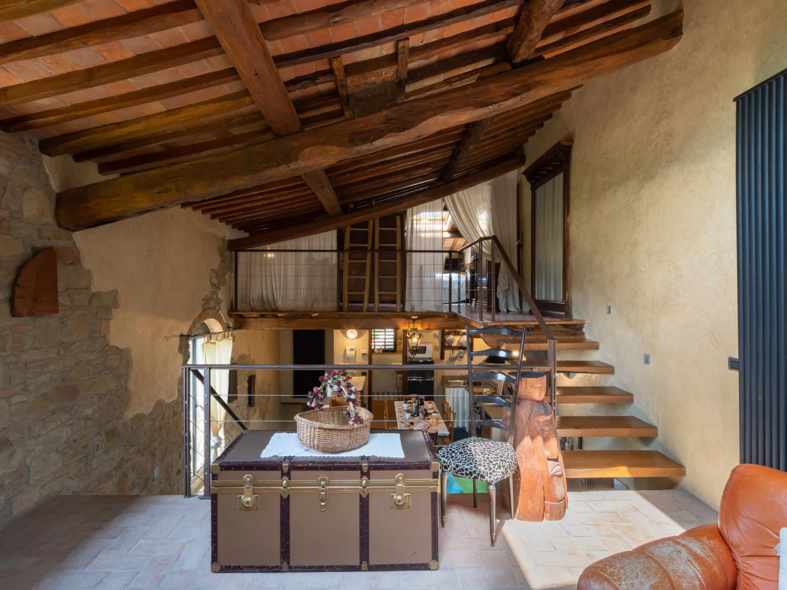 Le Buche-Inside