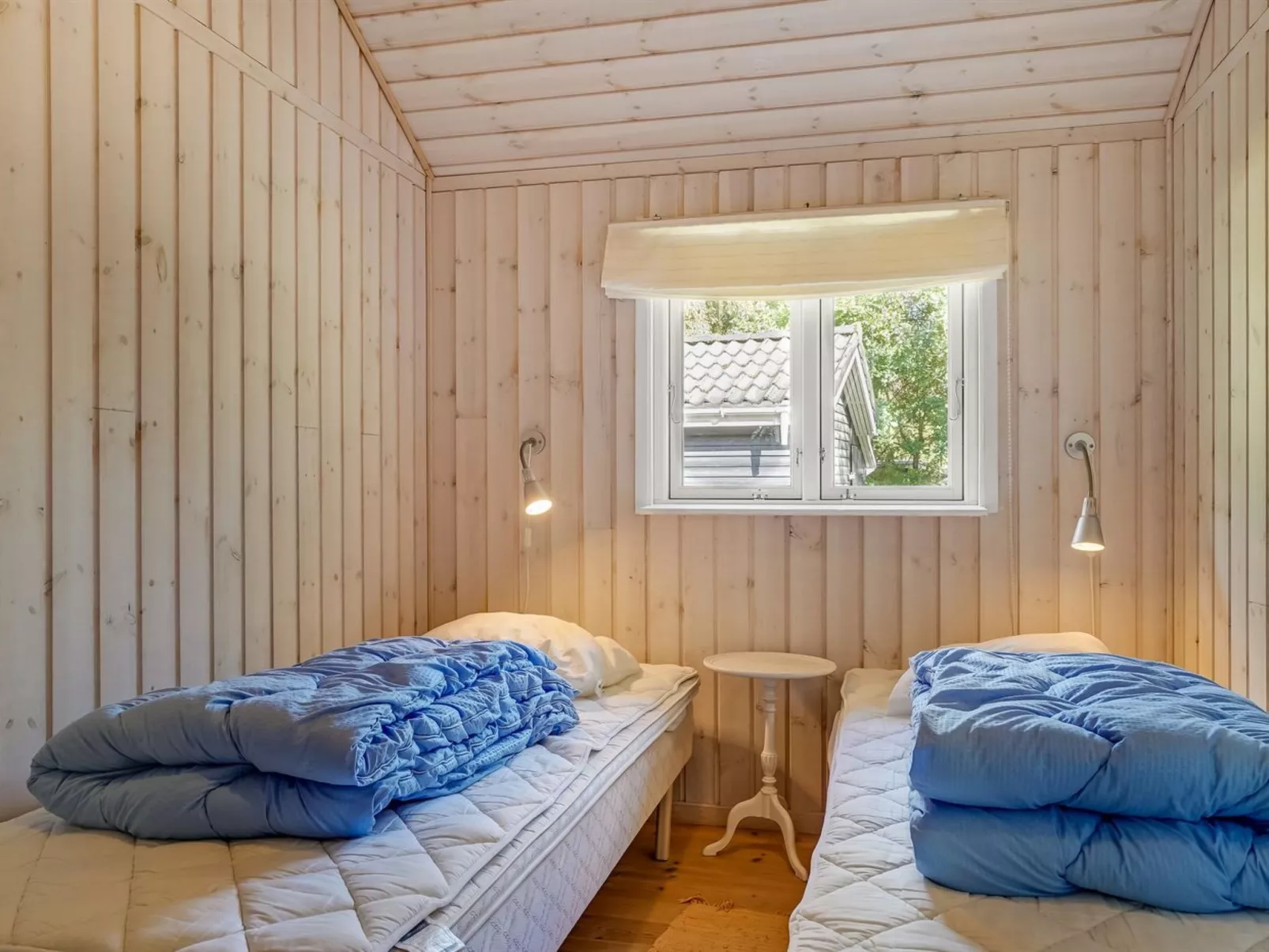 "Fiallar" - 7.5km from the sea-Inside