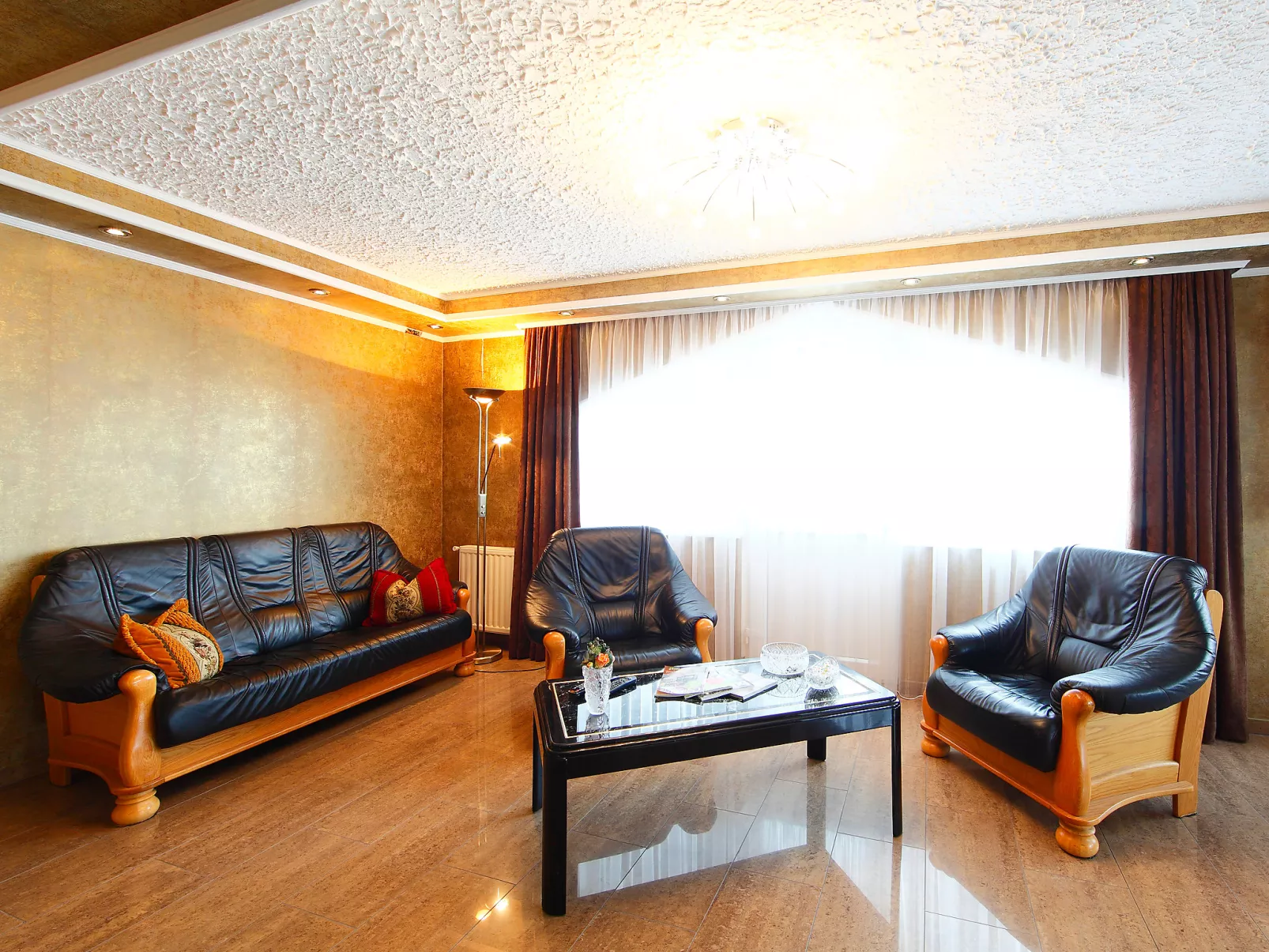Villa Rosso-Inside