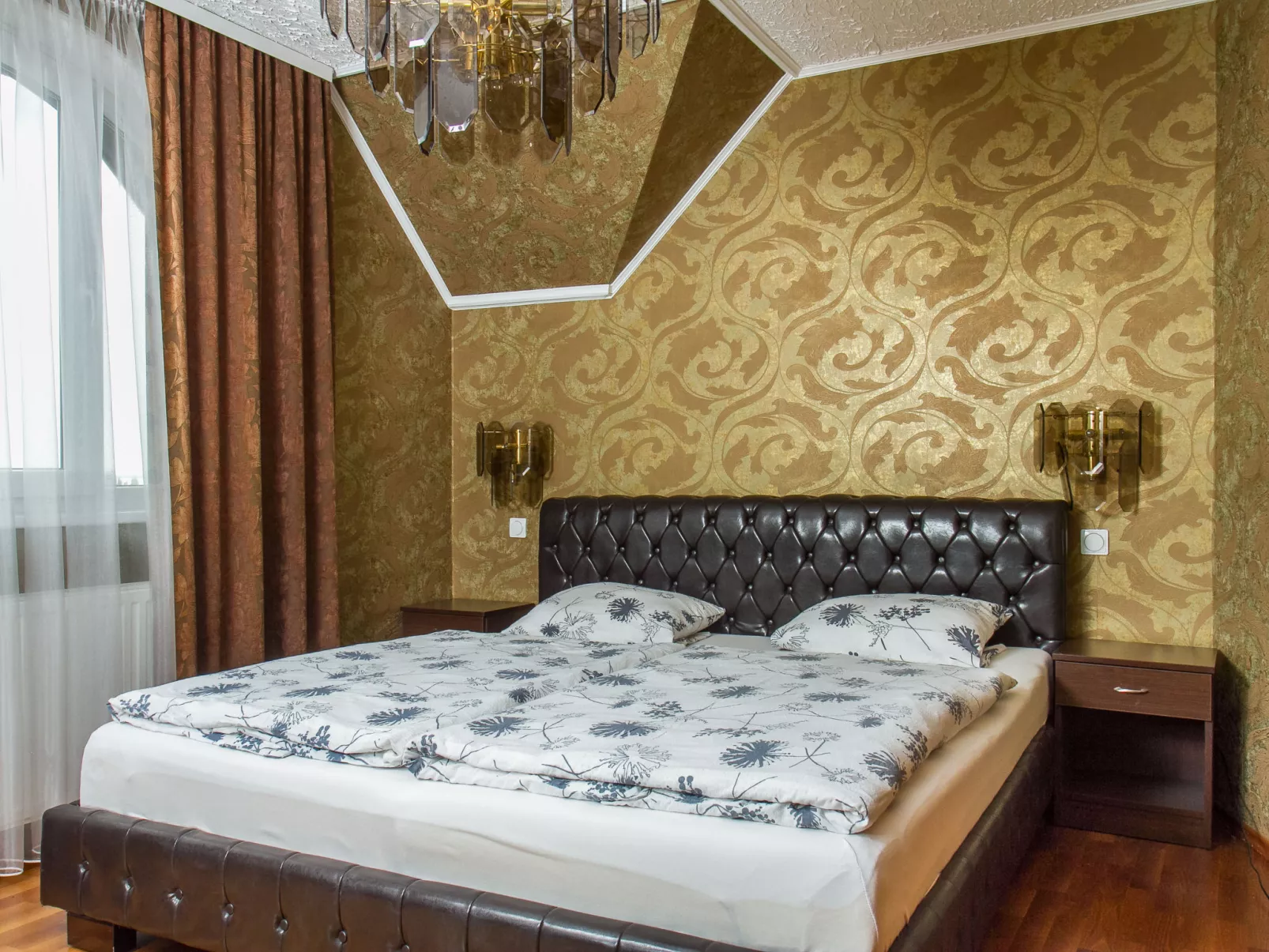 Villa Rosso-Inside