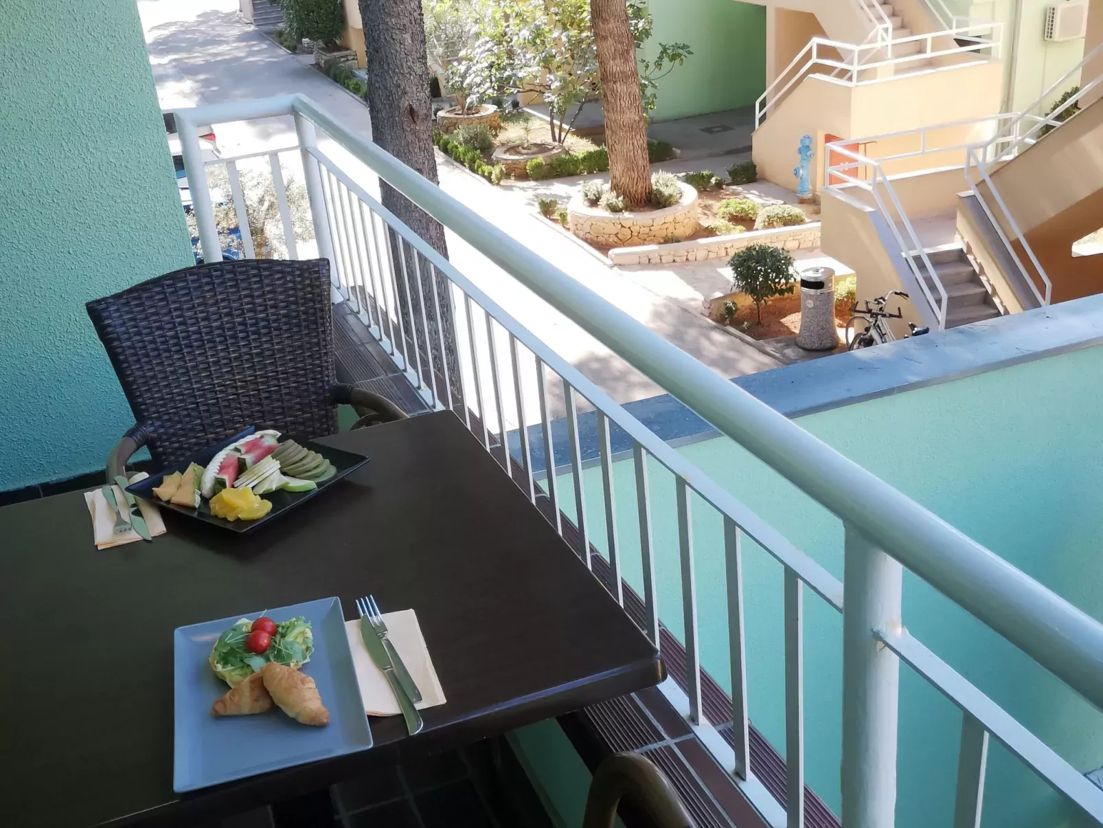 Matilde Beach Resort-Drinnen