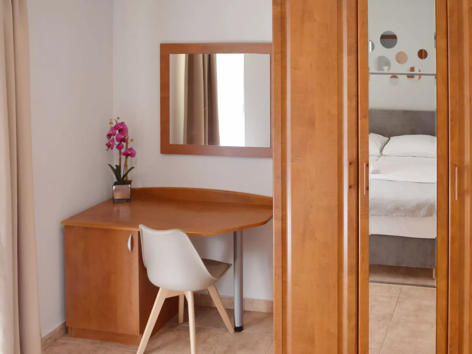 Matilde Beach Resort-Drinnen