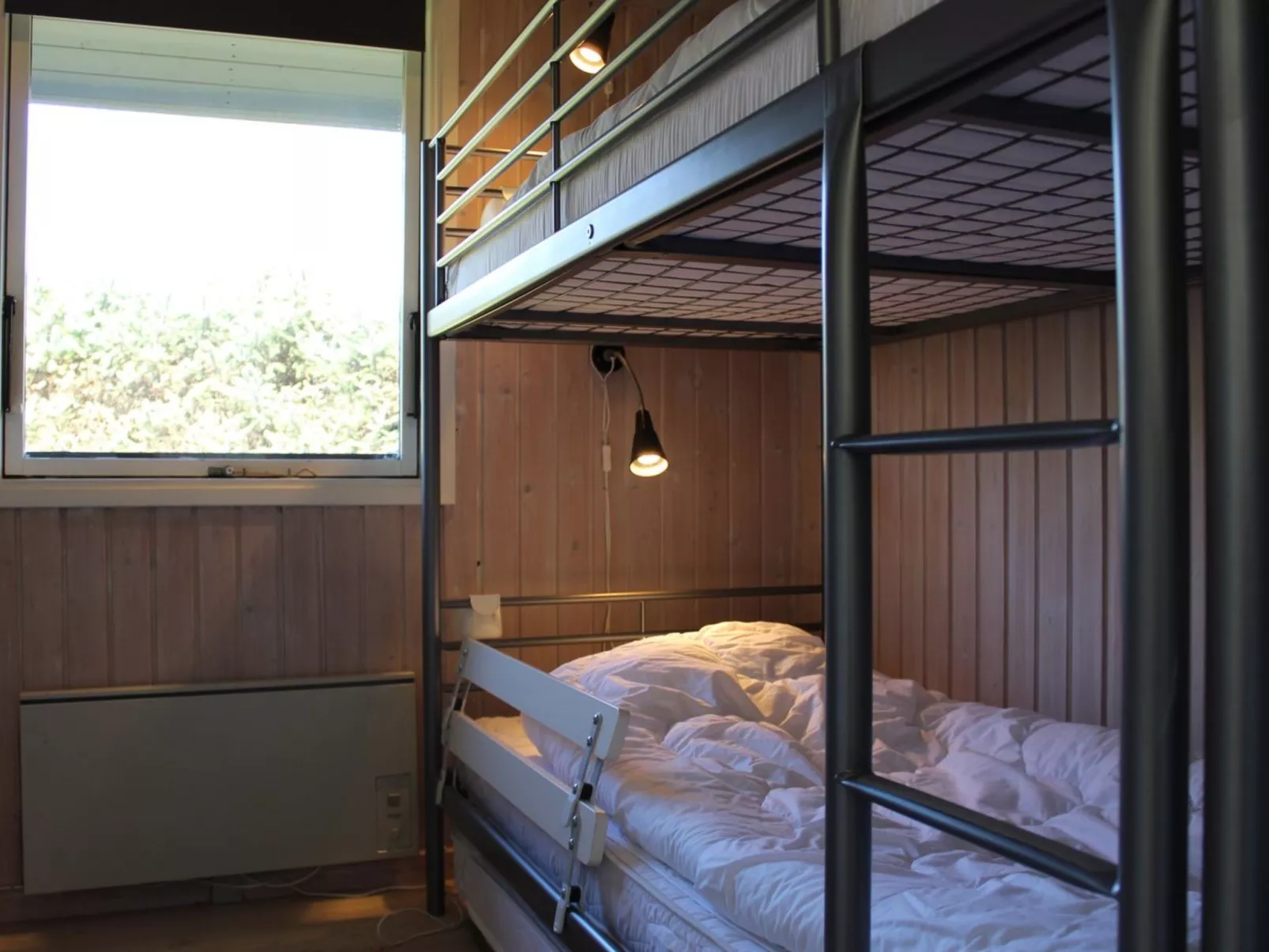 "Elly" - 1km from the sea-Inside