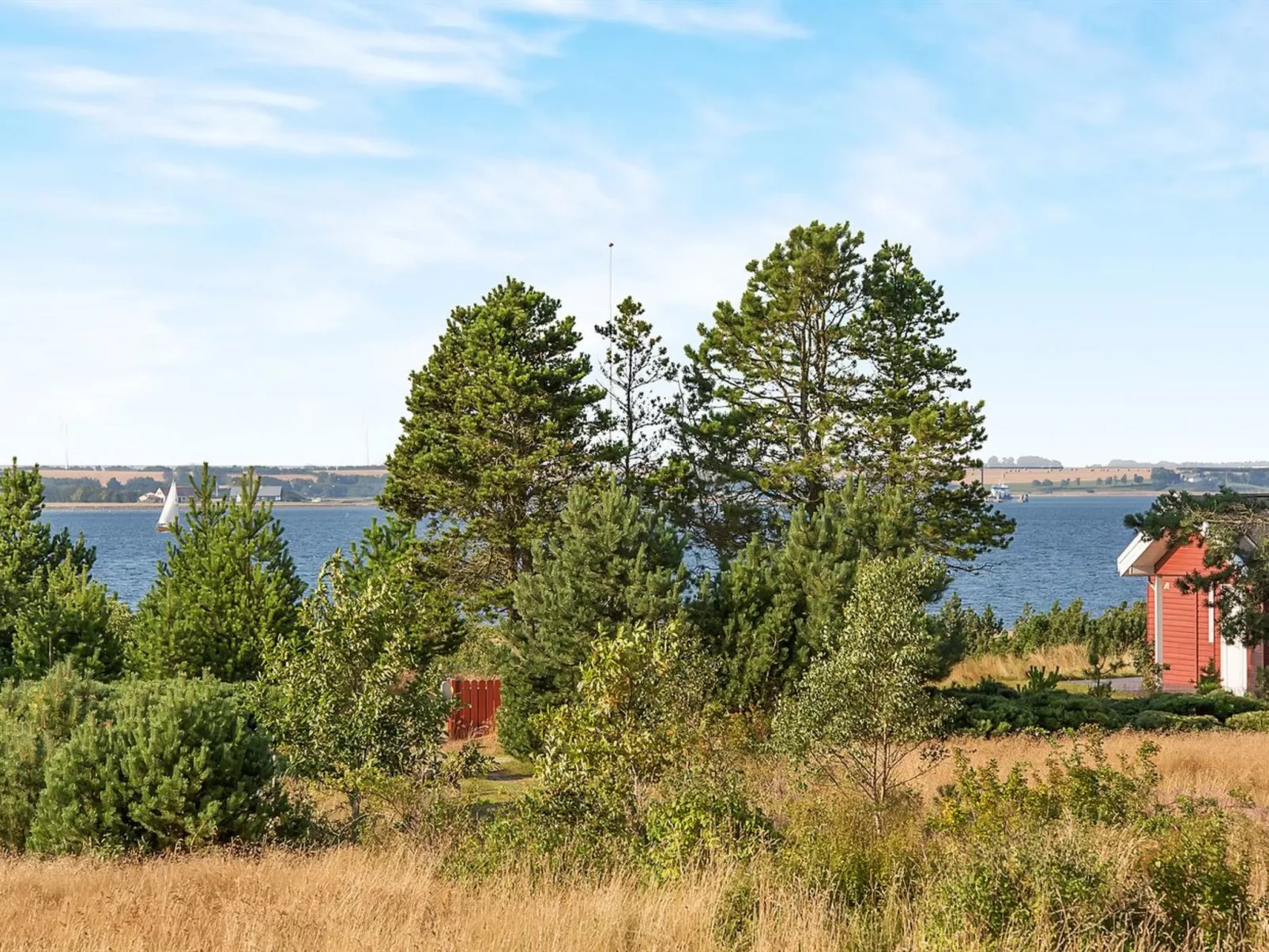 "Eljas" - 200m to the inlet-Inside