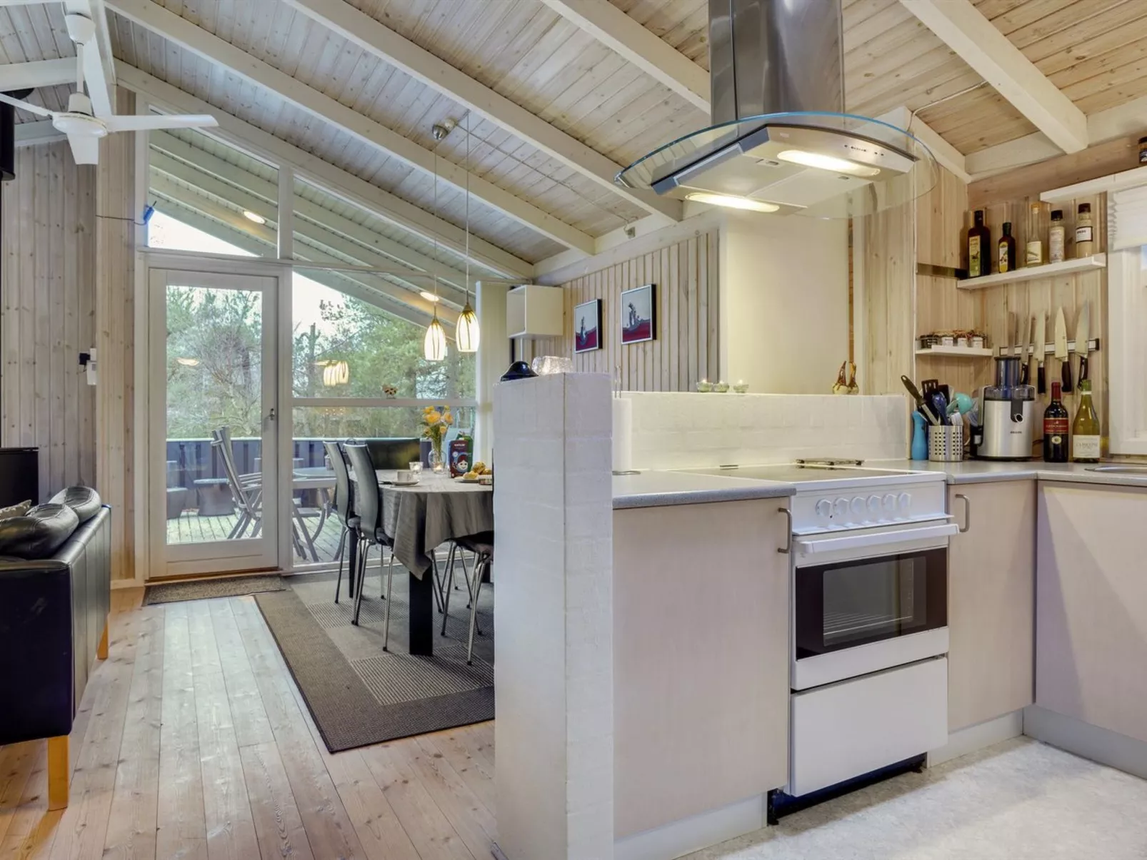 "Ove" - 500m from the sea-Drinnen