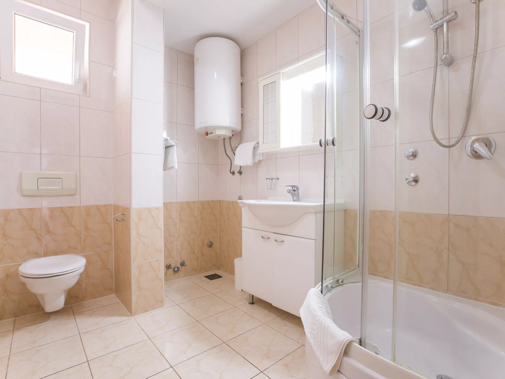Matilde Beach Resort-Inside