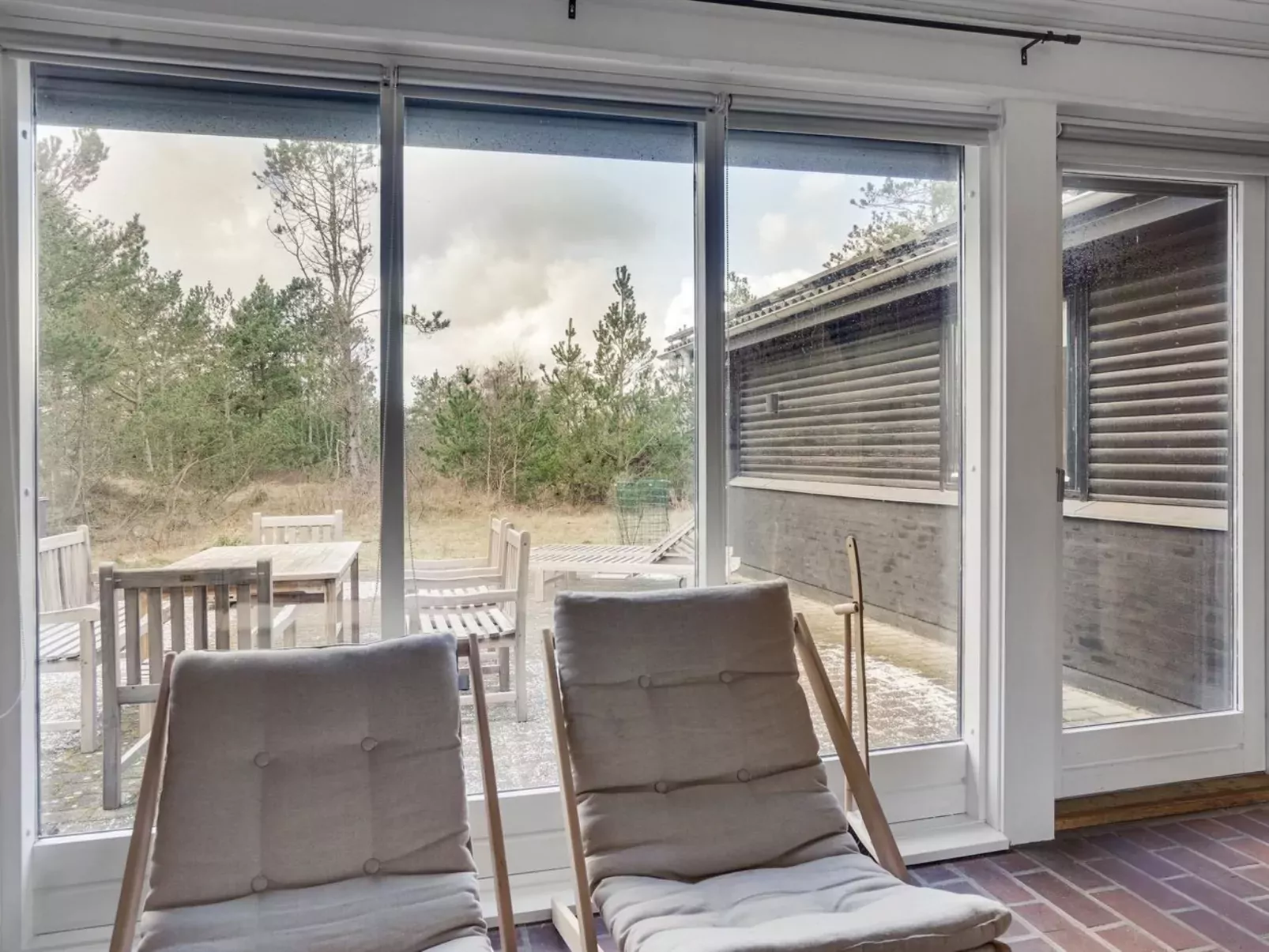 "Barba" - 2km from the sea-Inside