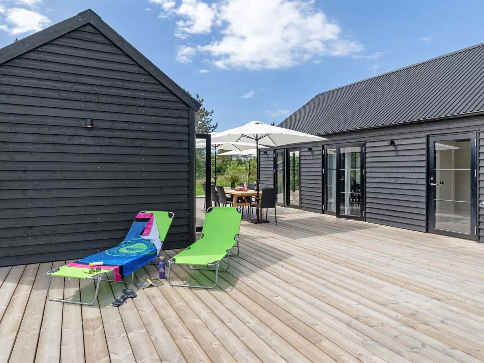 "Henrik" - 100m from the sea-Dehors