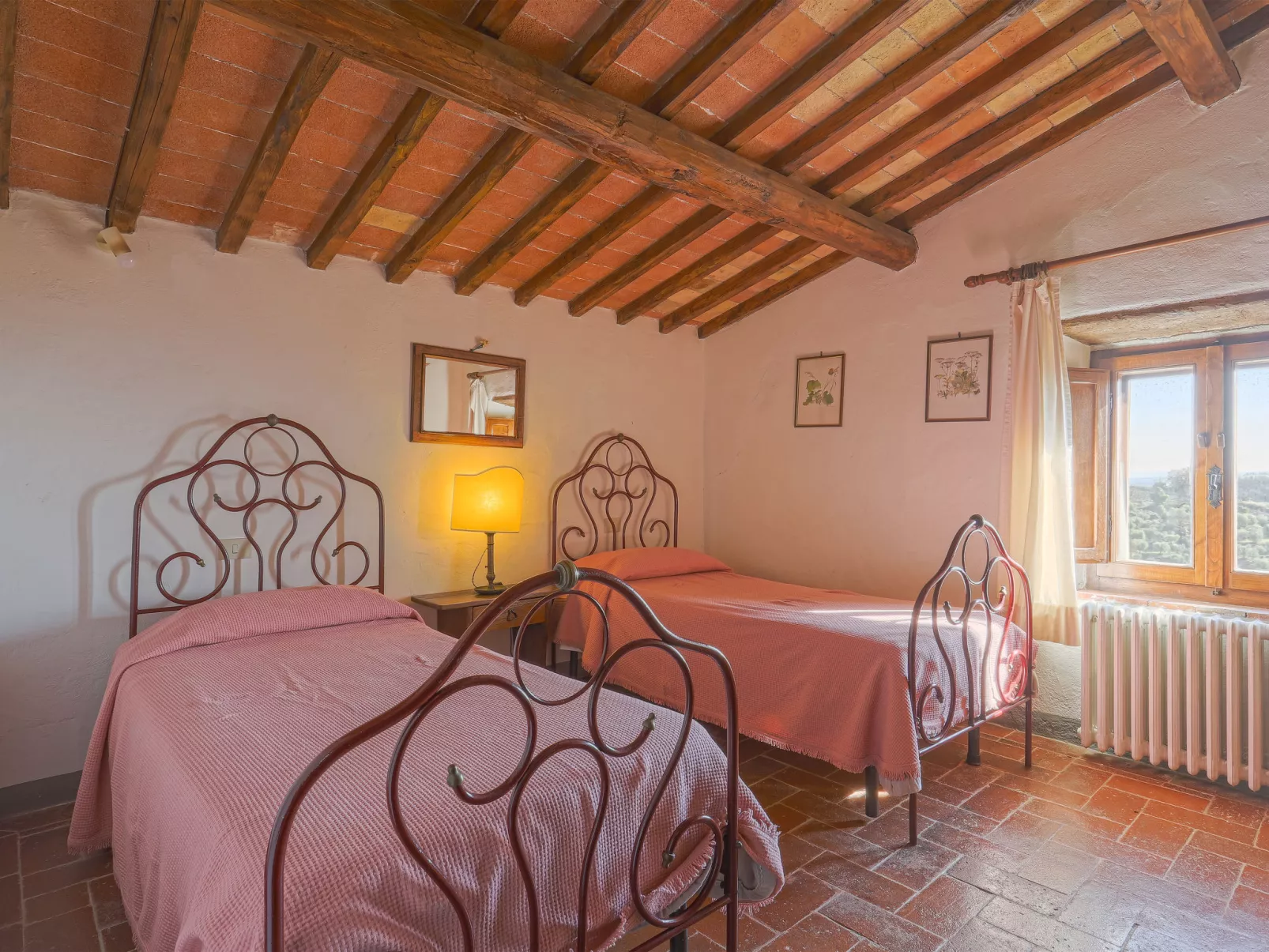 Cellole - Valluccia-Inside