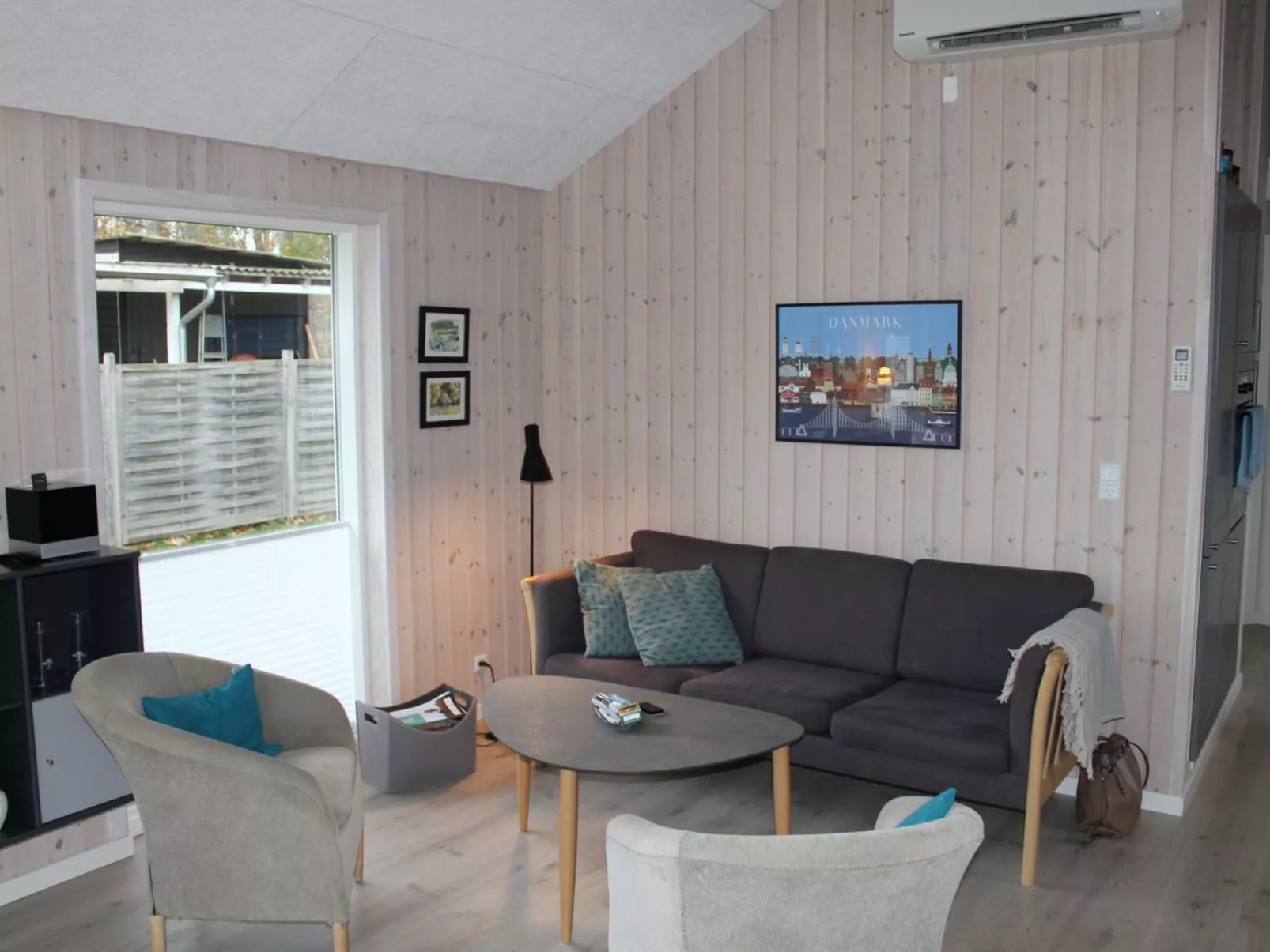 "Gunholm" - 150m from the sea-Inside