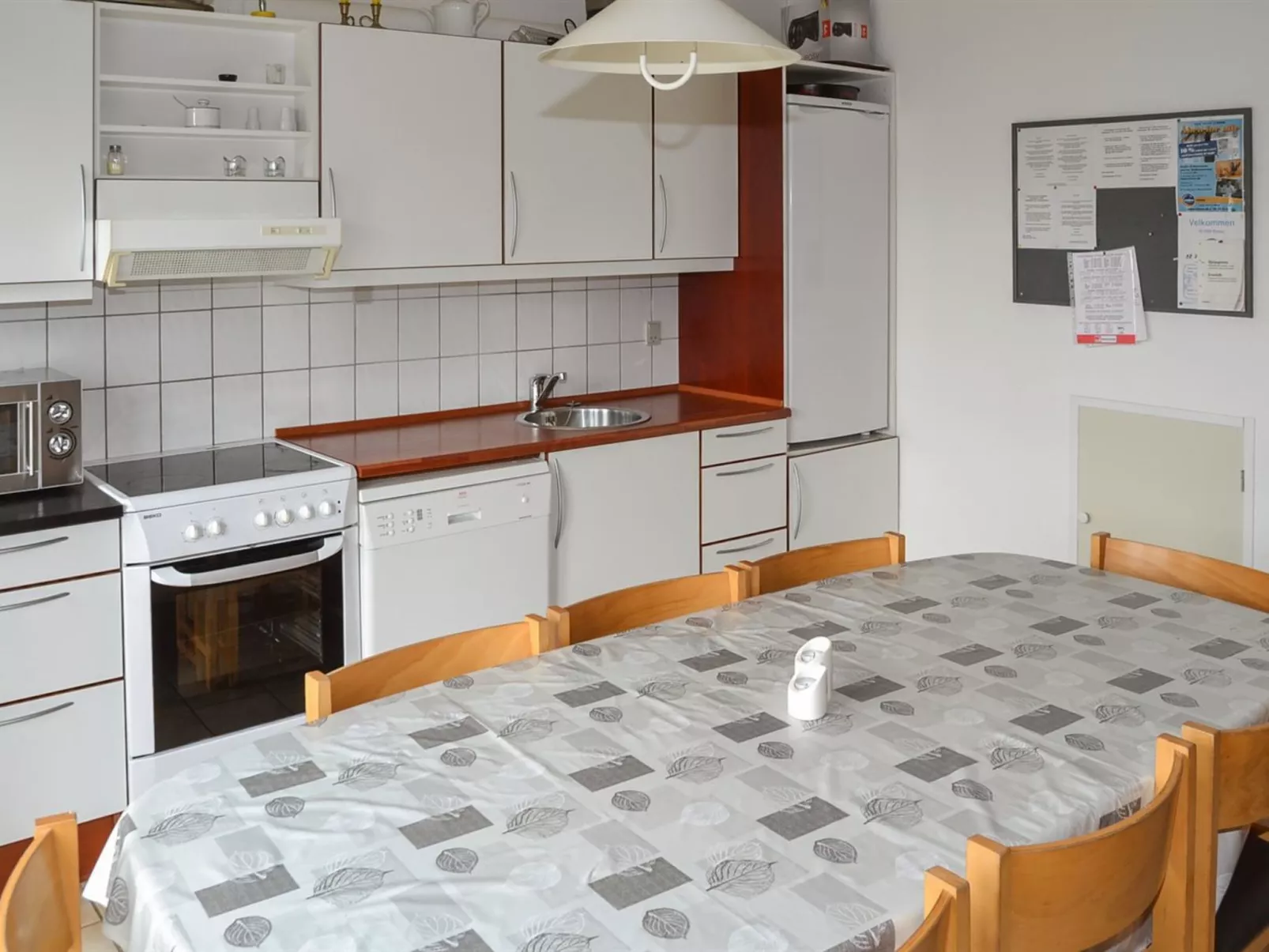 "Silja" - 2.3km from the sea-Inside