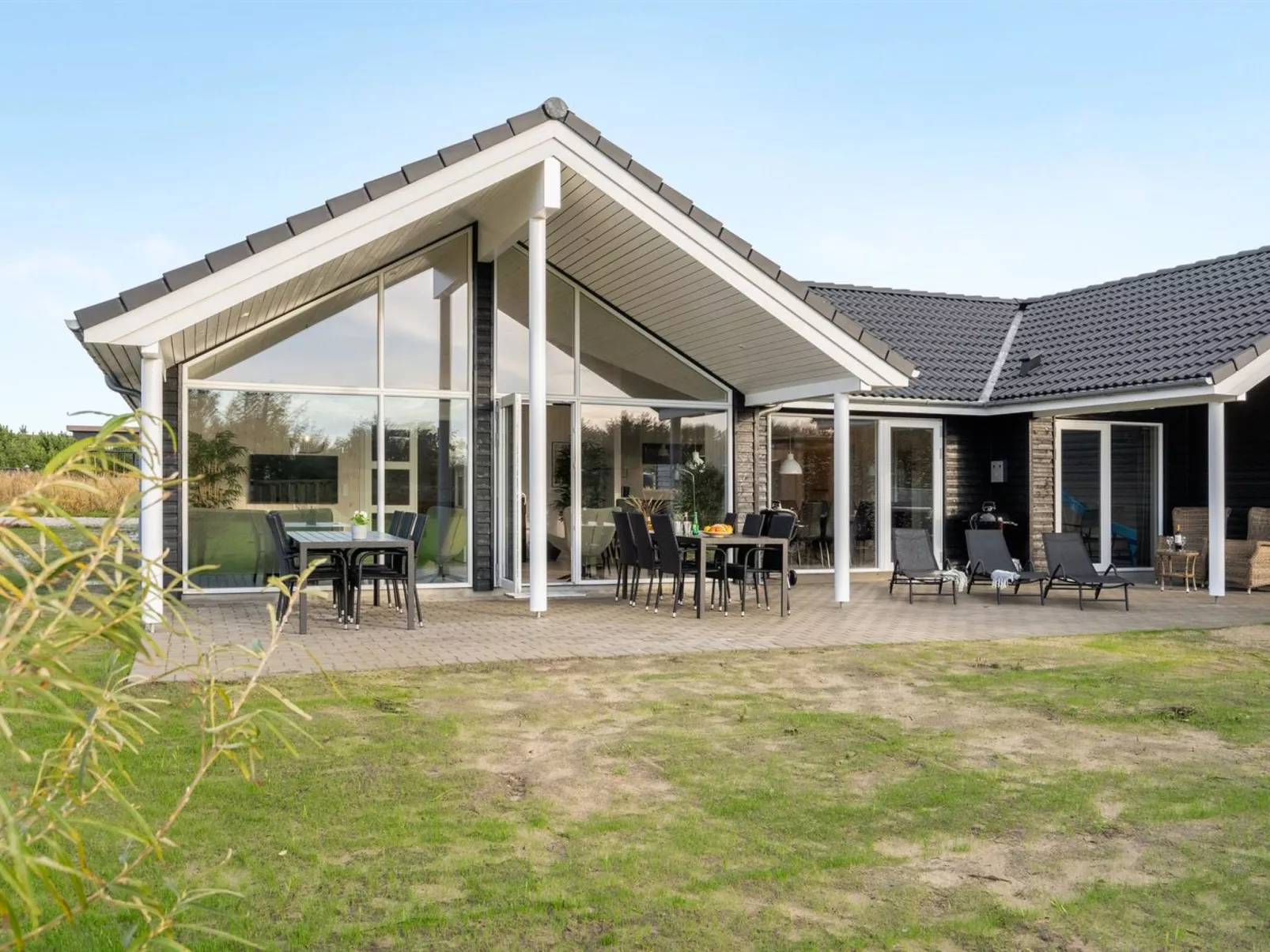 "Klement" - 800m from the sea