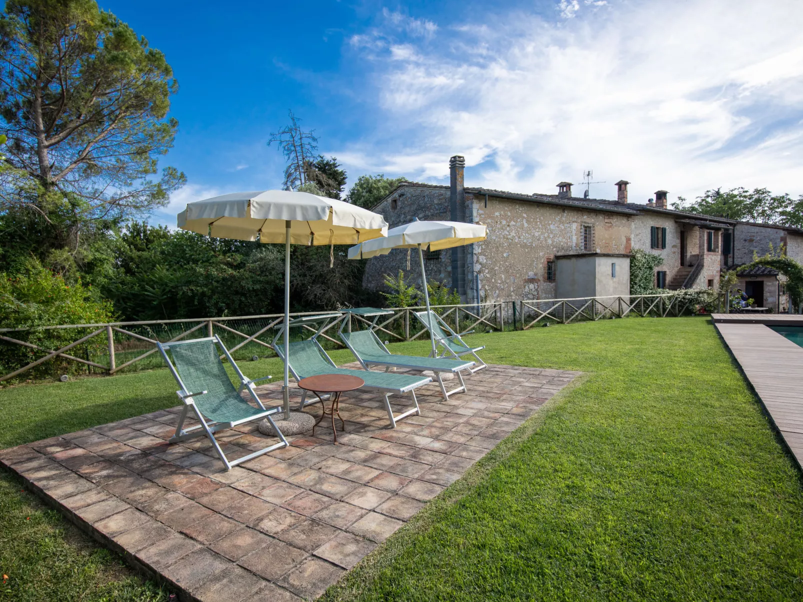 Podere Fontemaggio - Fienile-Outside