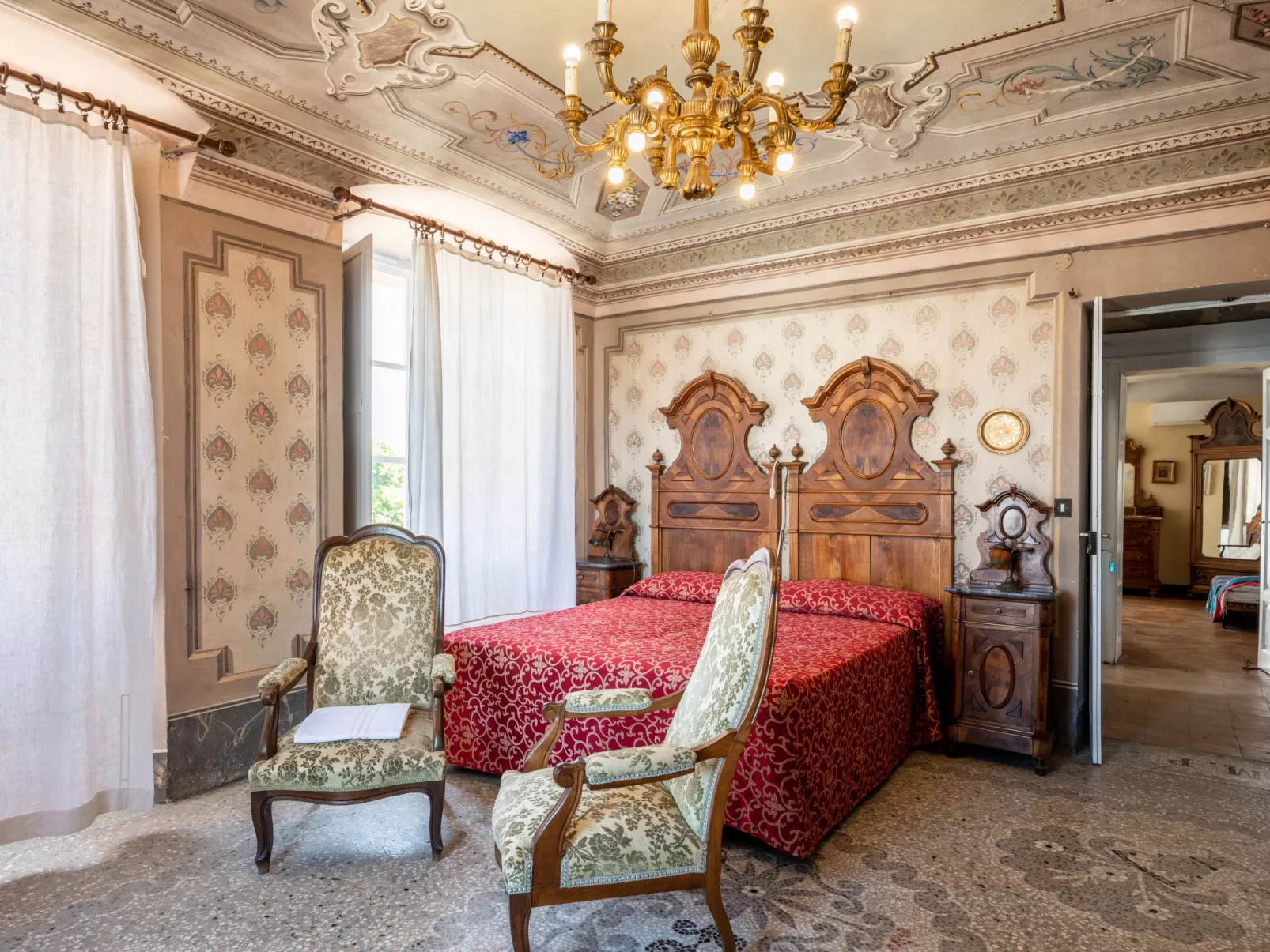 Palazzo Mariscotti-Inside