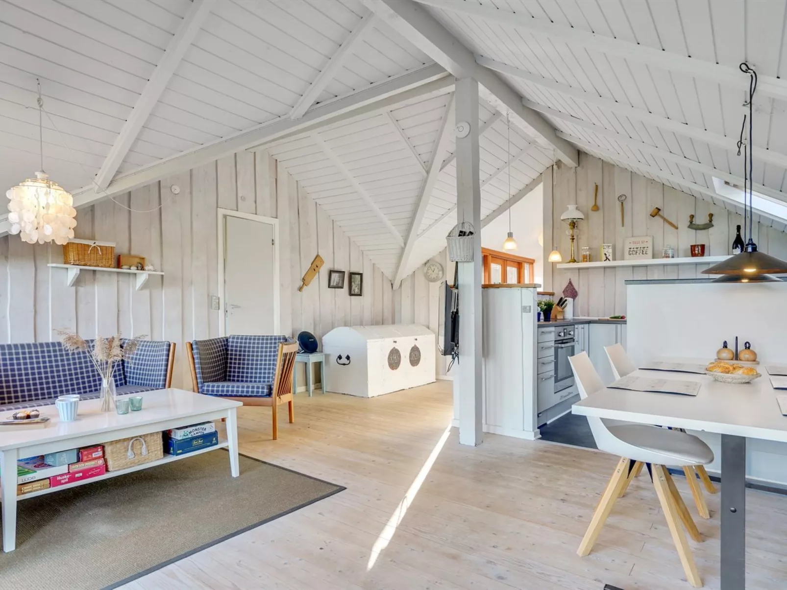 "Christa" - 200m from the sea-Inside