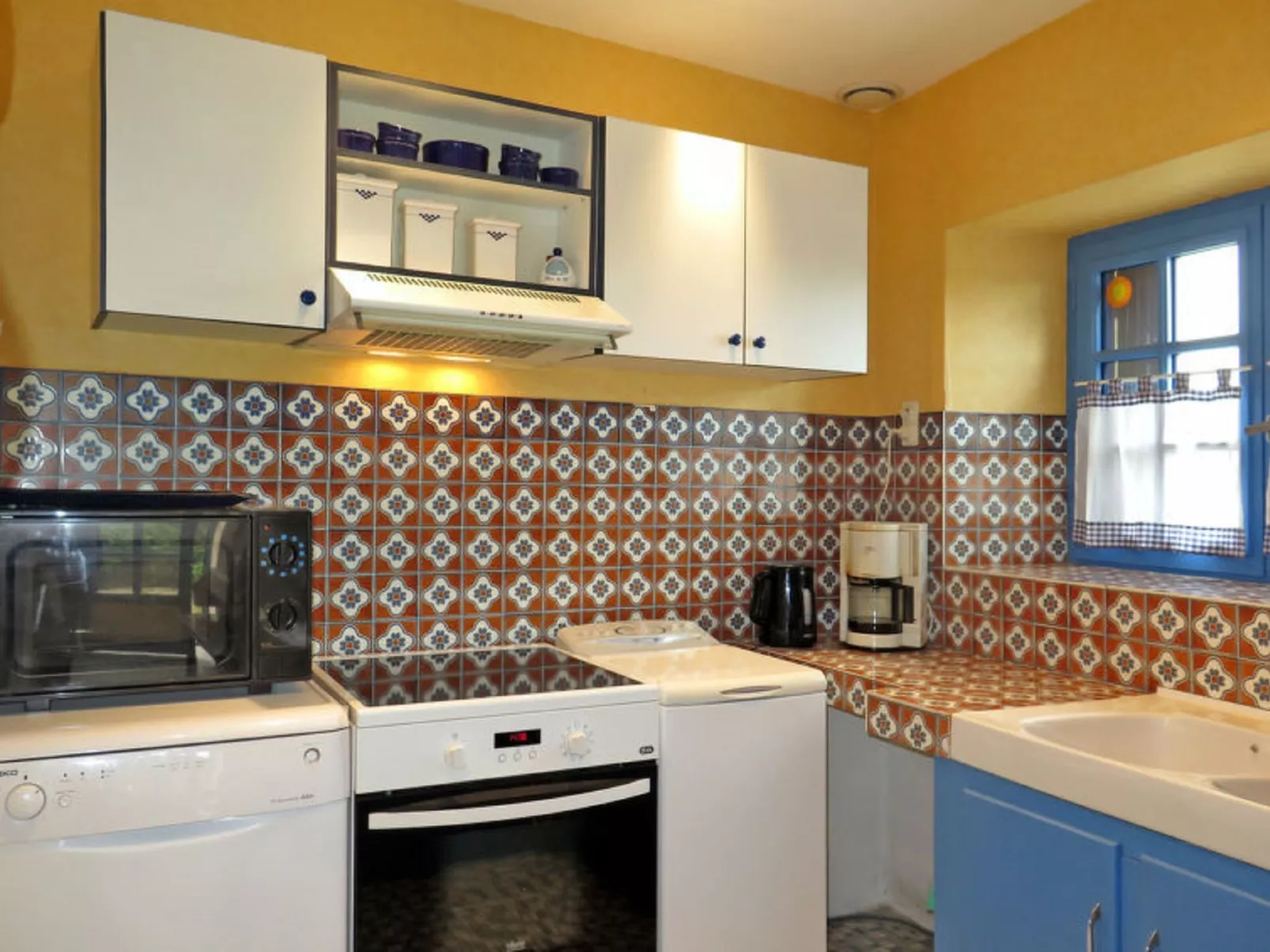 La maison bleue-Inside