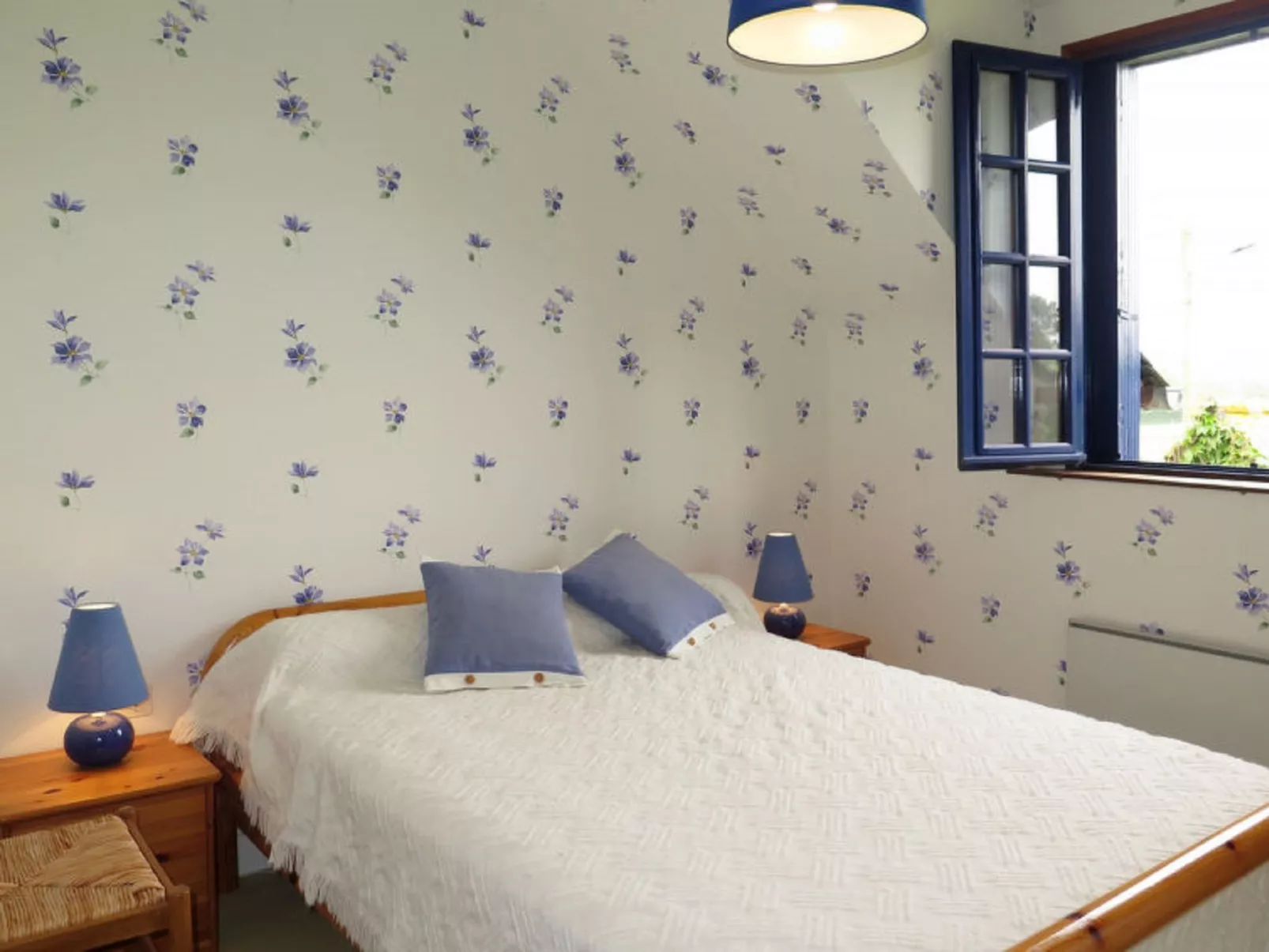 La maison bleue-Inside