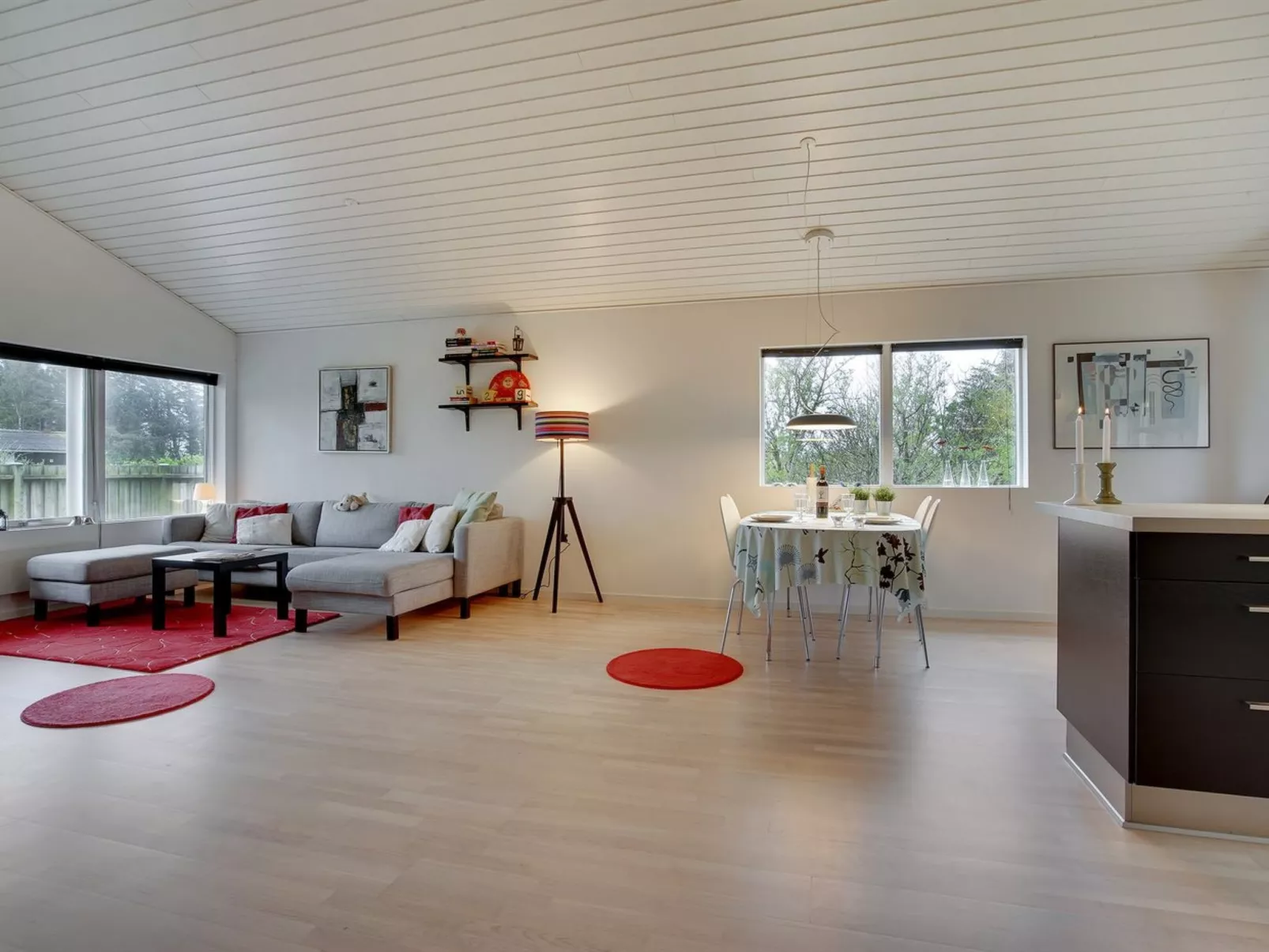 "Aarthi" - 637m from the sea-Inside