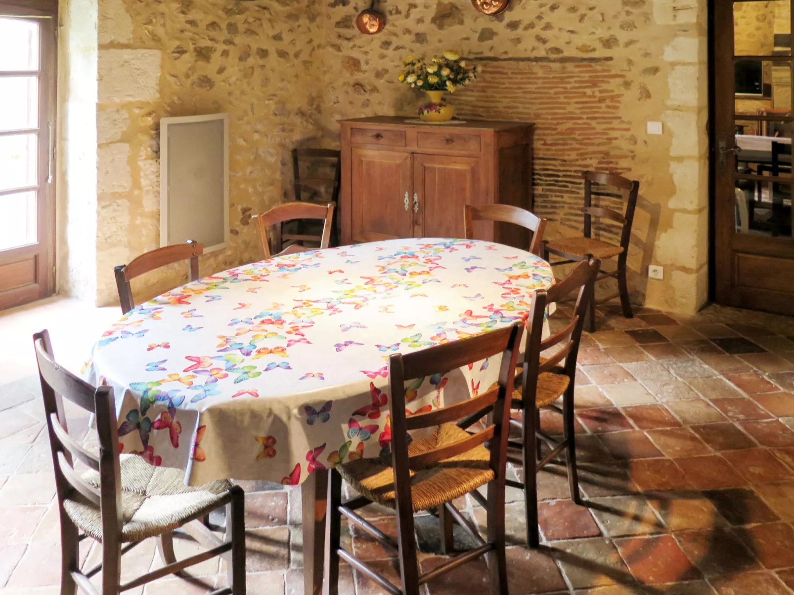 La Borie-Inside
