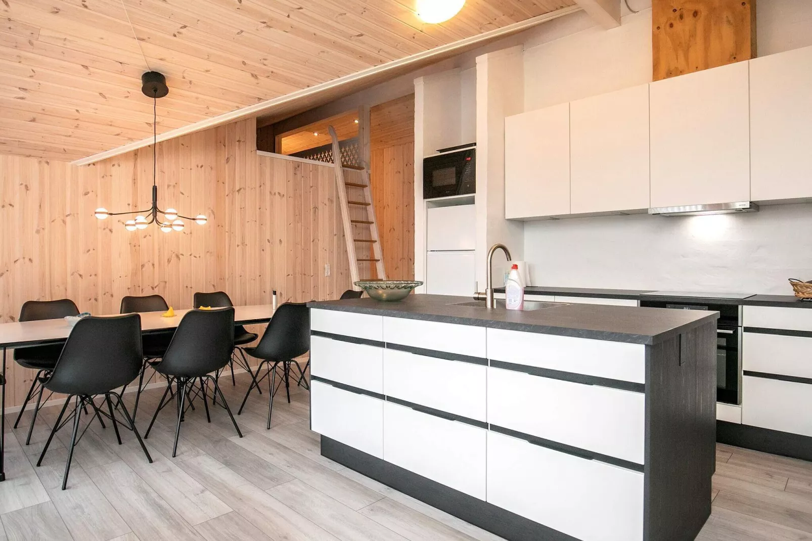 12 person holiday home in Fjerritslev-Indoor