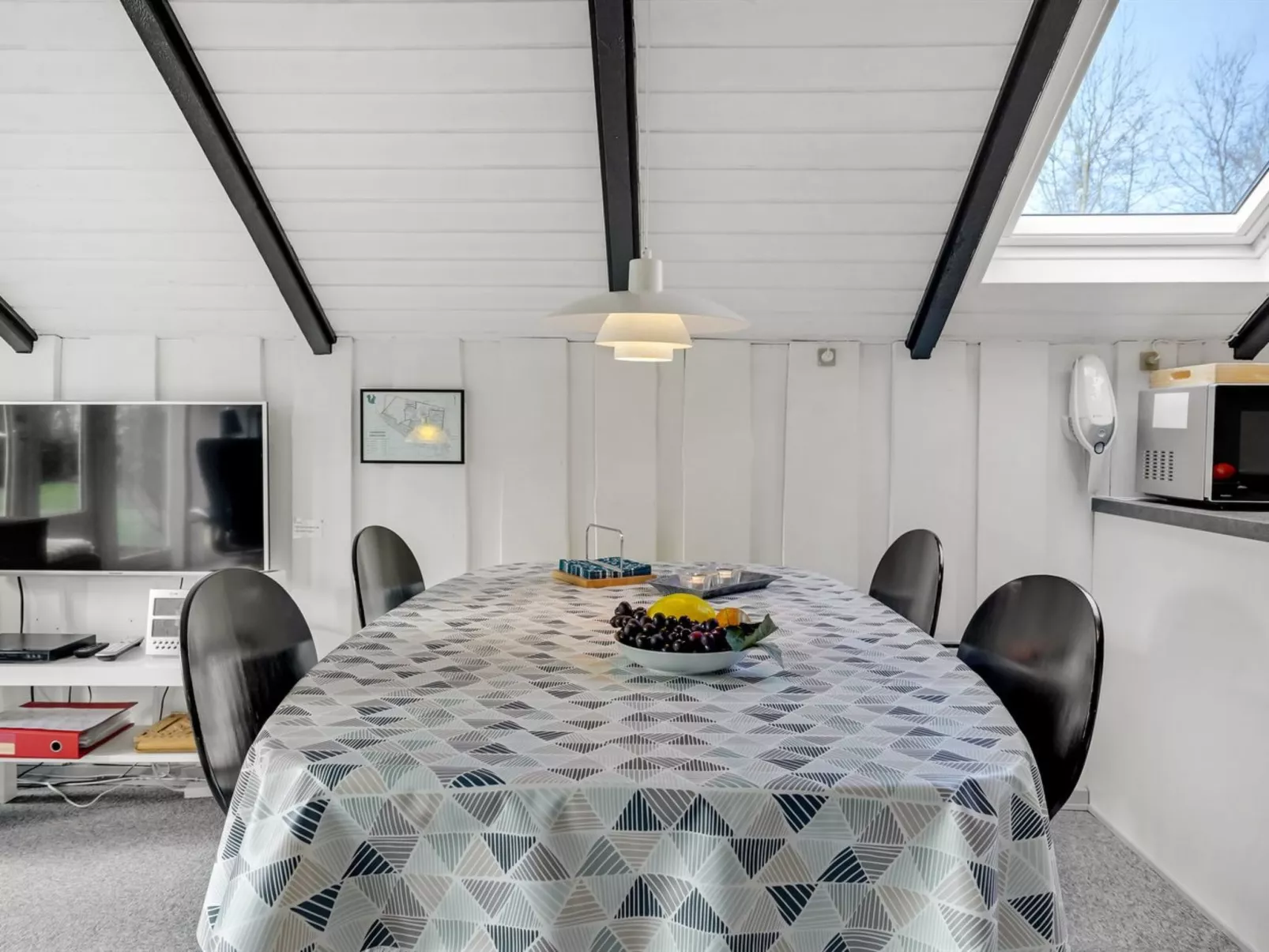 "Liljana" - 30km from the sea-Inside