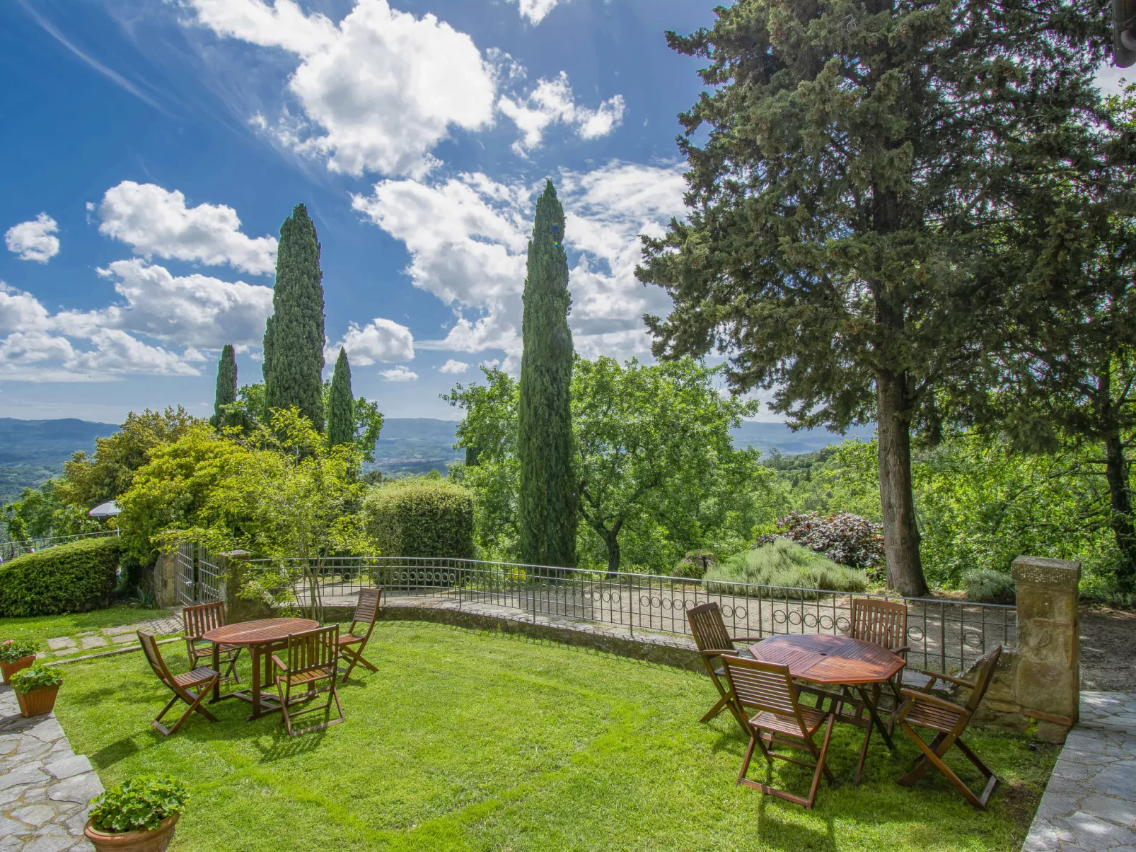 Il Casellino-Outside