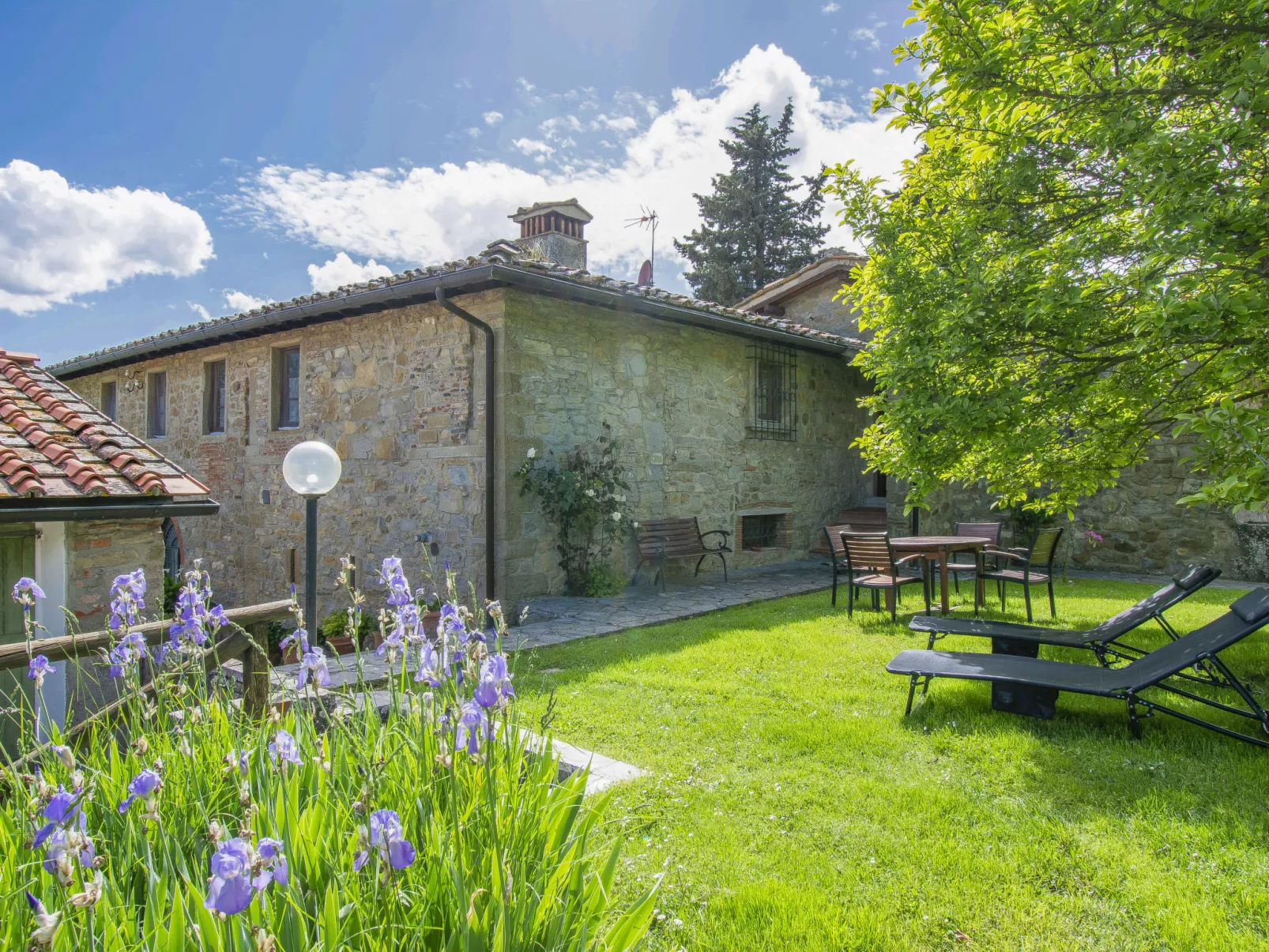 Il Casellino-Outside
