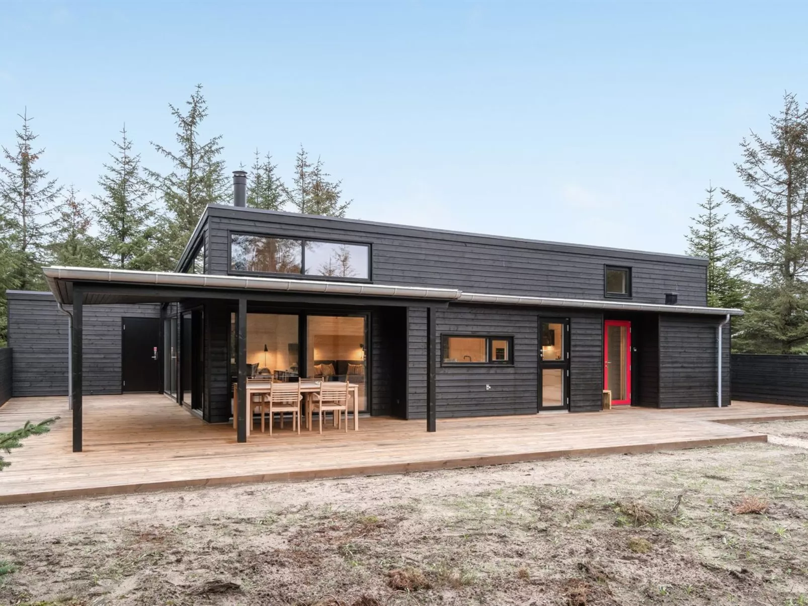 "Gunnor" - 1.3km from the sea-Outside