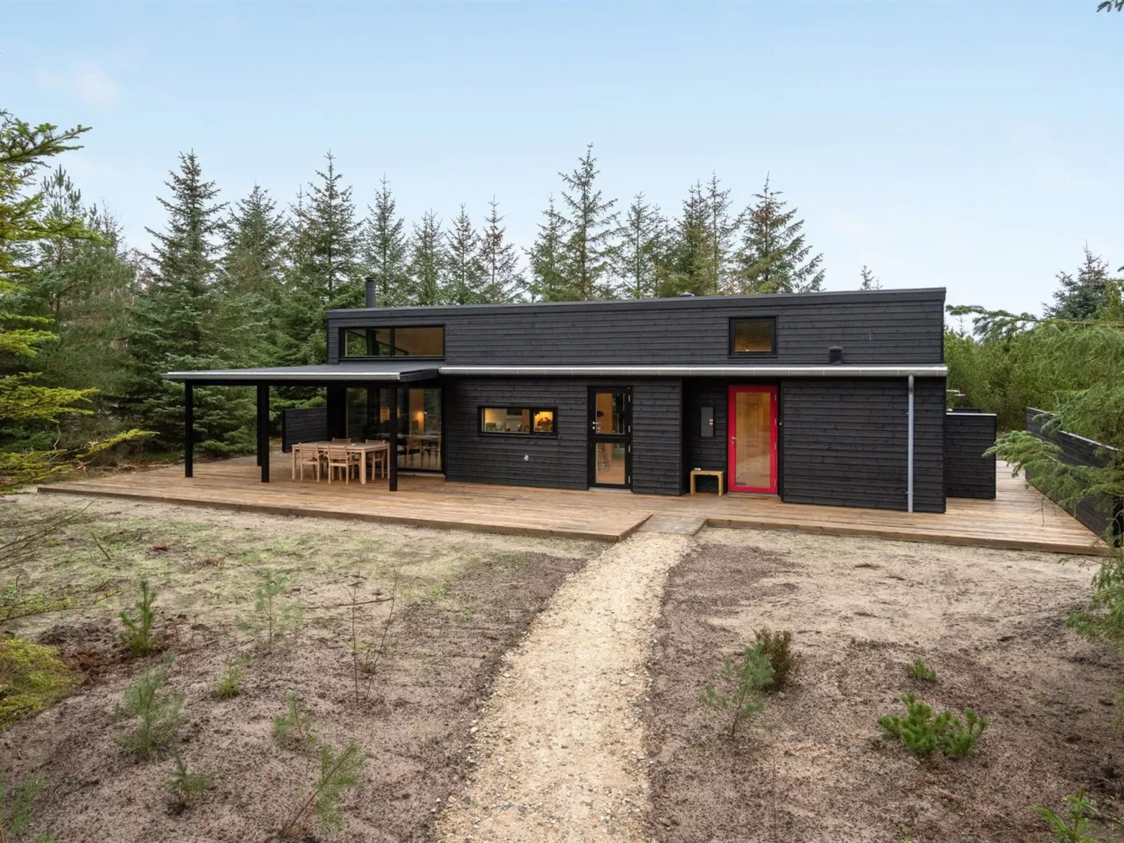 "Gunnor" - 1.3km from the sea-Outside