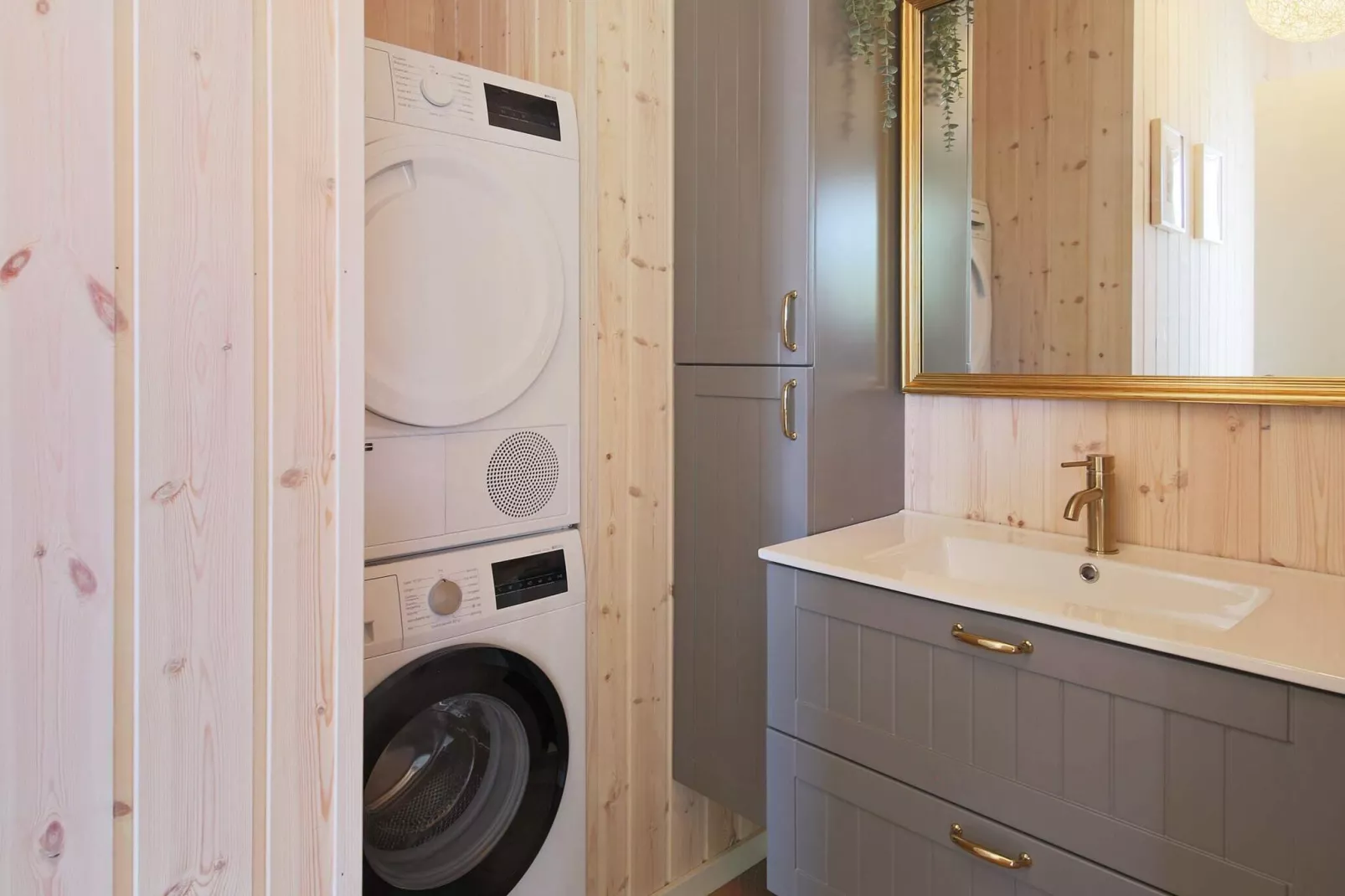 8 person holiday home in Jægerspris-Indoor