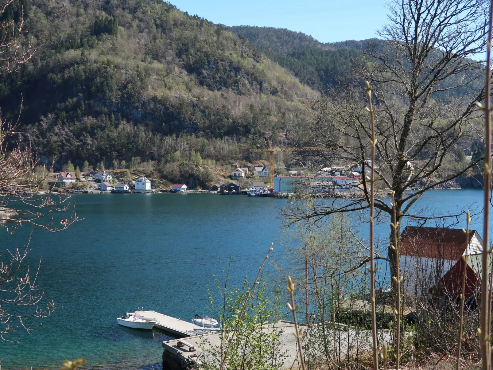 Hjartnesvika-Outside