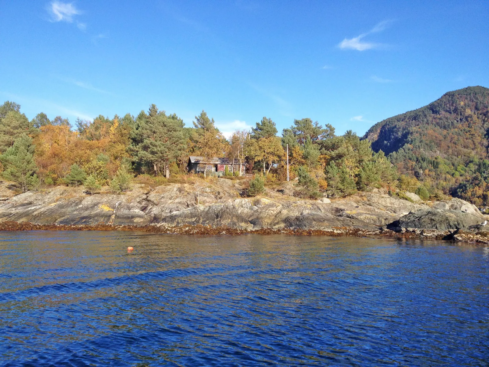 Hjartnesvika-Outside
