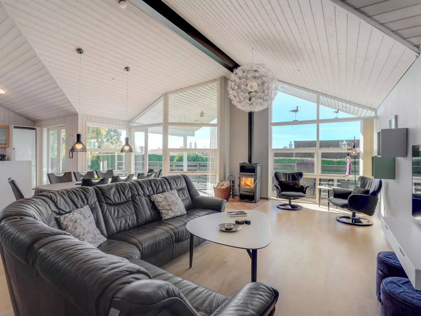 "Sylvana" - 400m from the sea-Inside