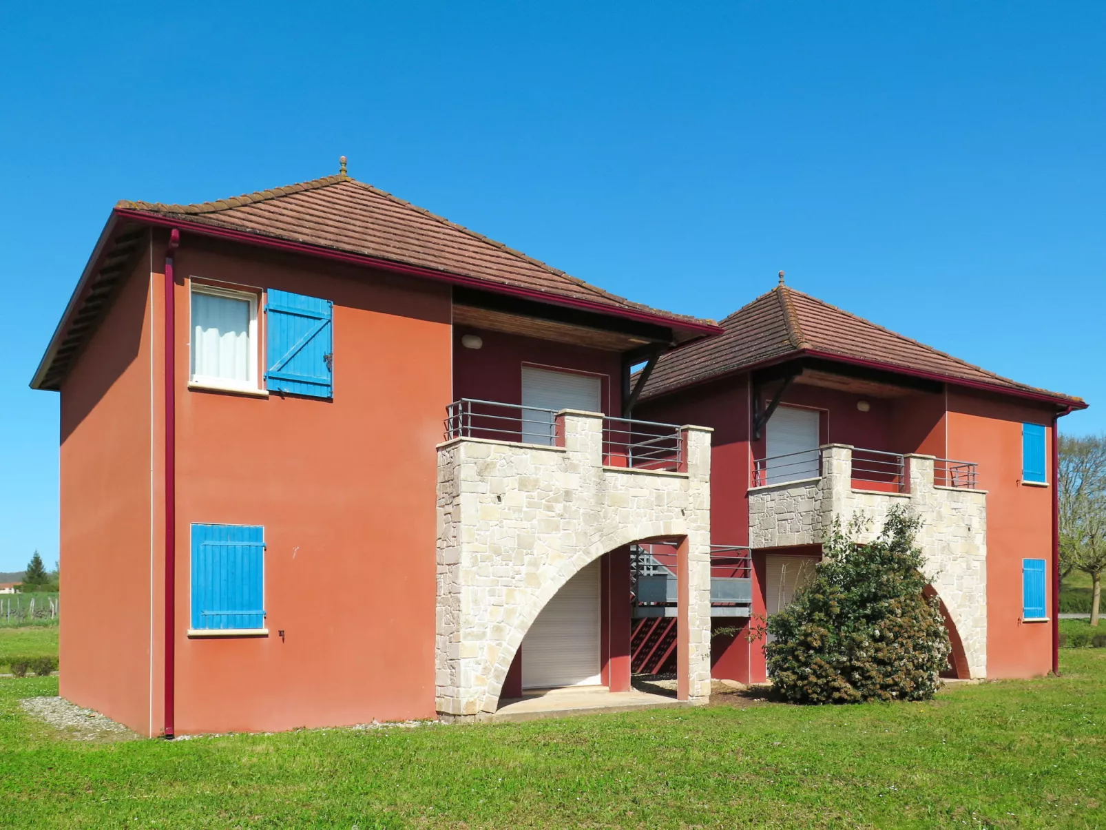 Le Domaine de Claire Rive-Outside