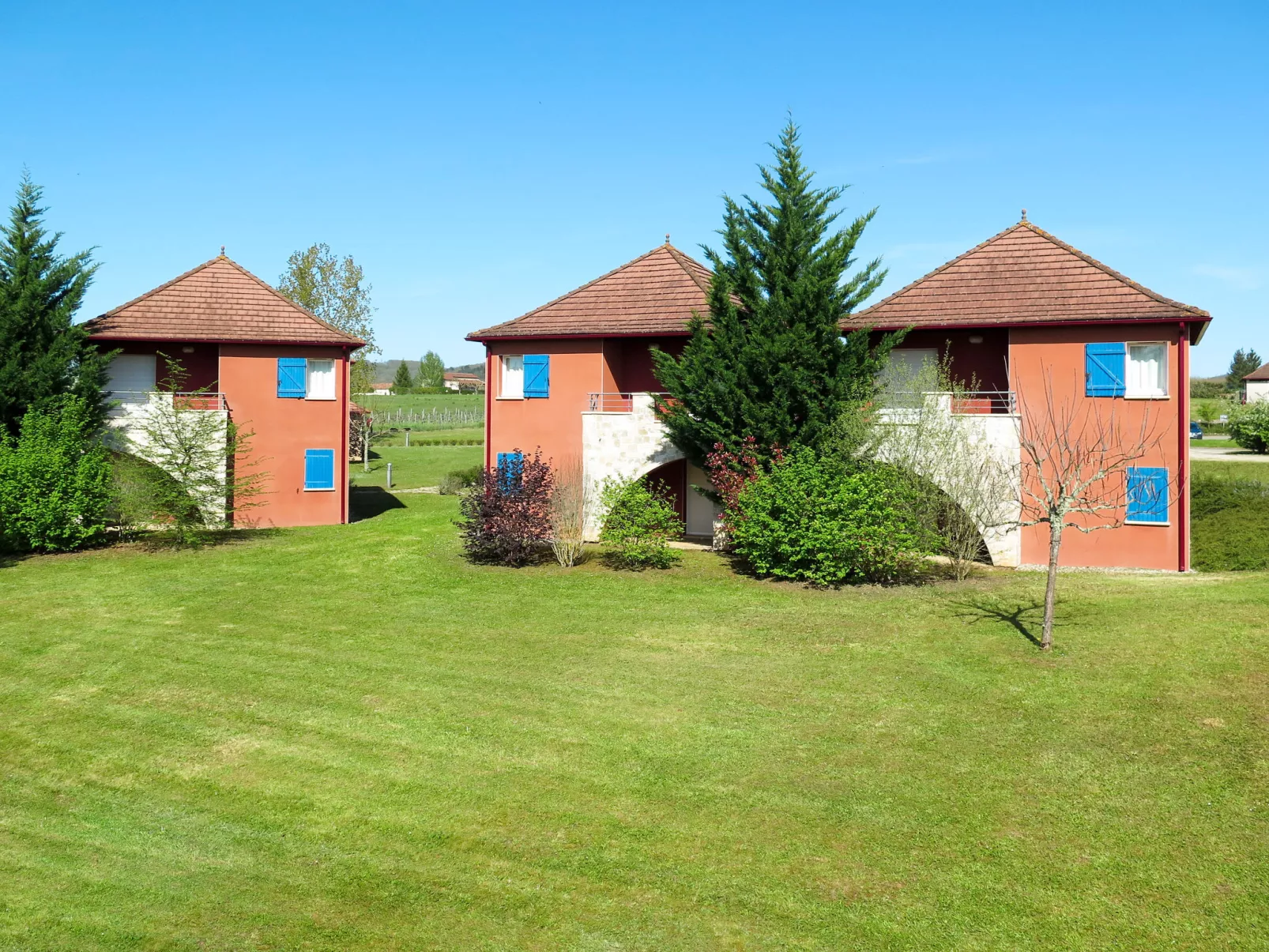 Le Domaine de Claire Rive-Outside